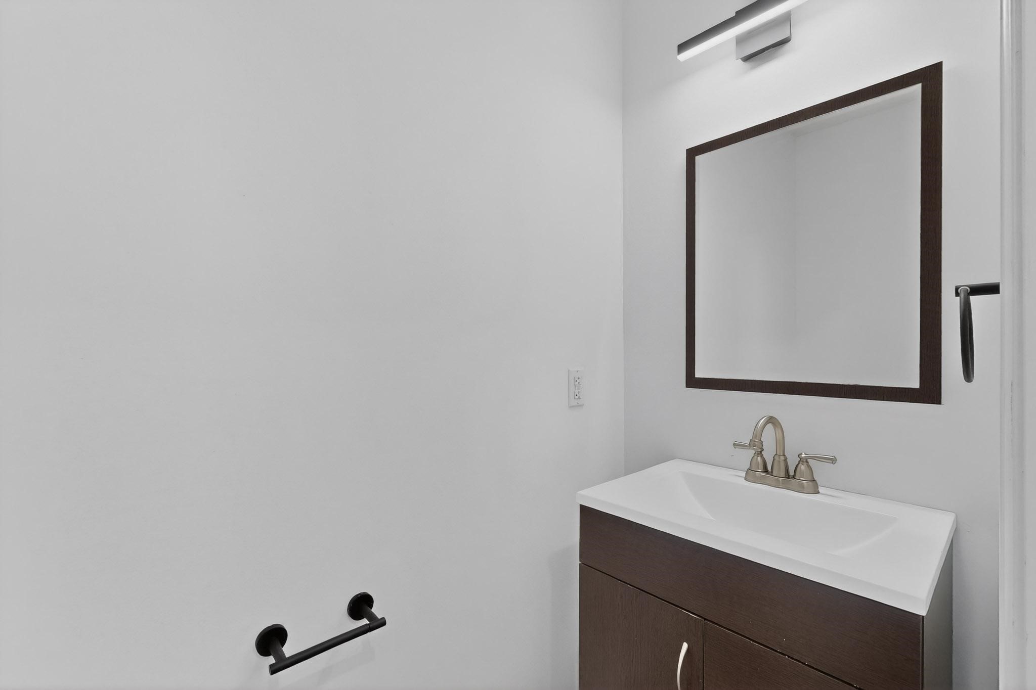 714 Ashbrook Court