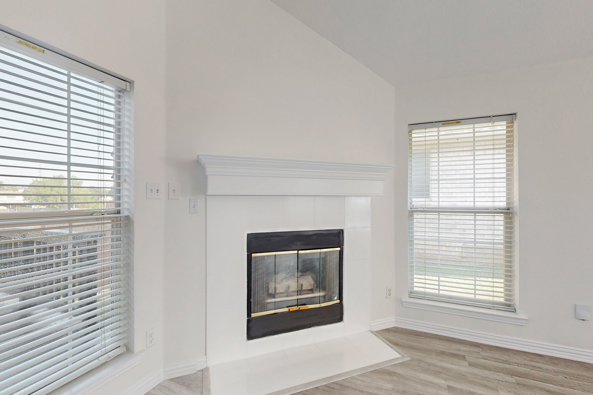 714 Ashbrook Court