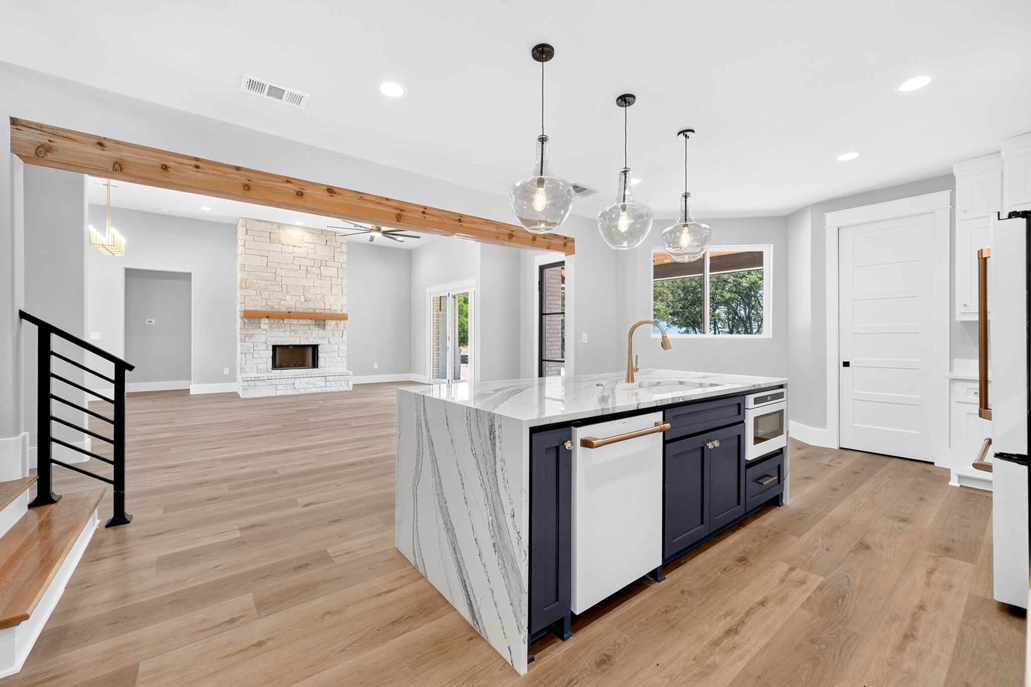 9525 E Shore Line Court