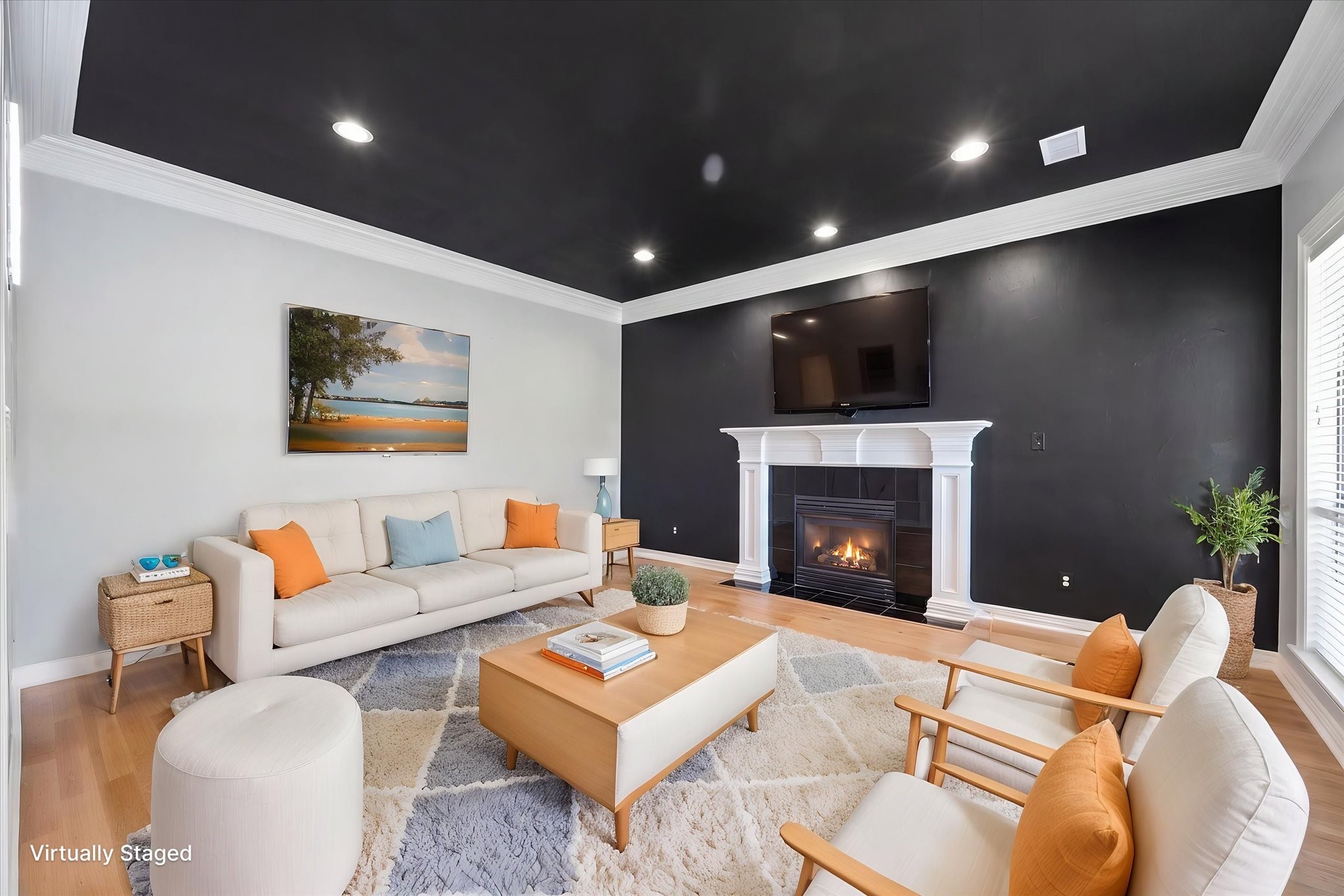 1107 Travis Court