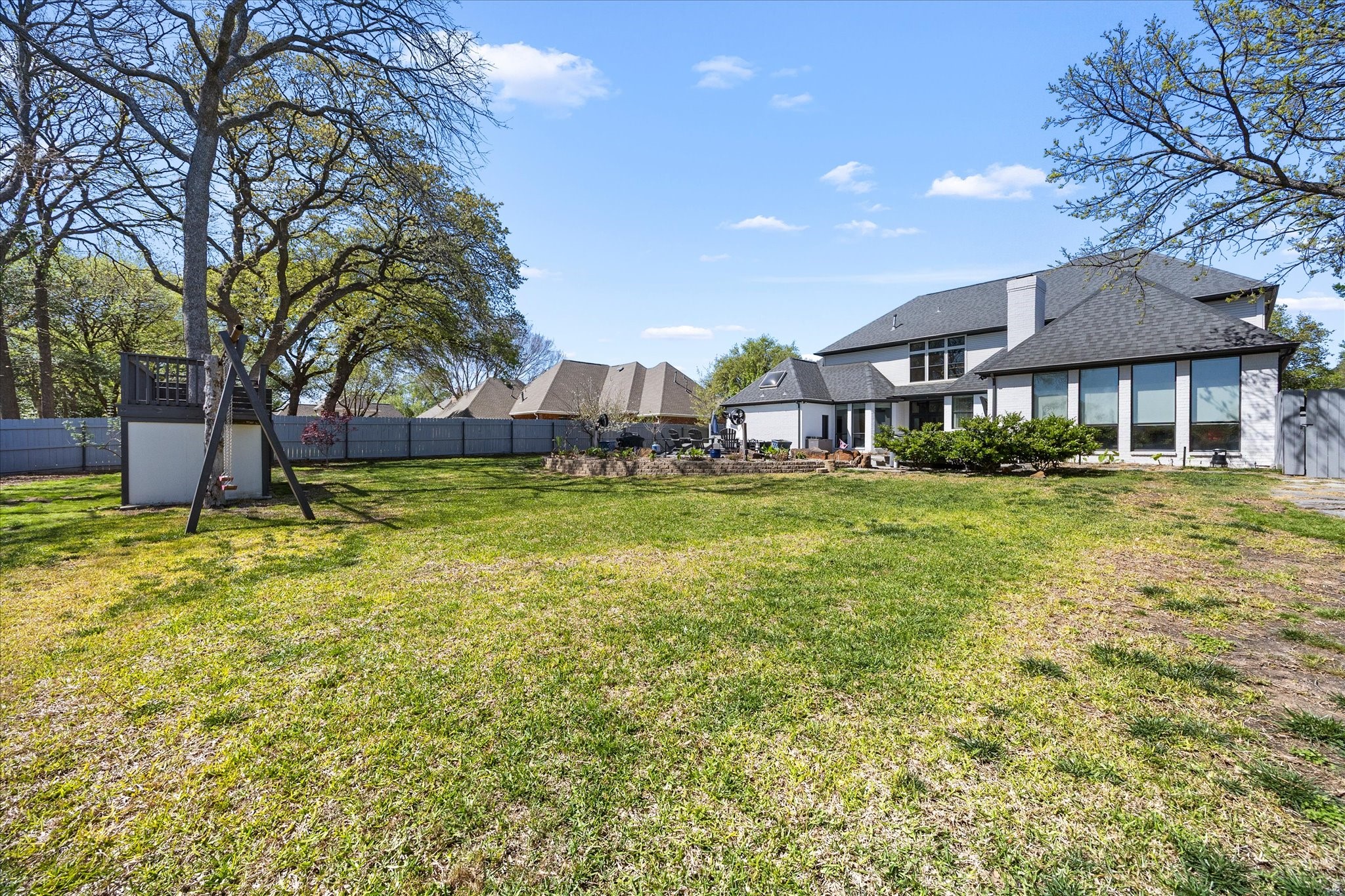 1107 Travis Court