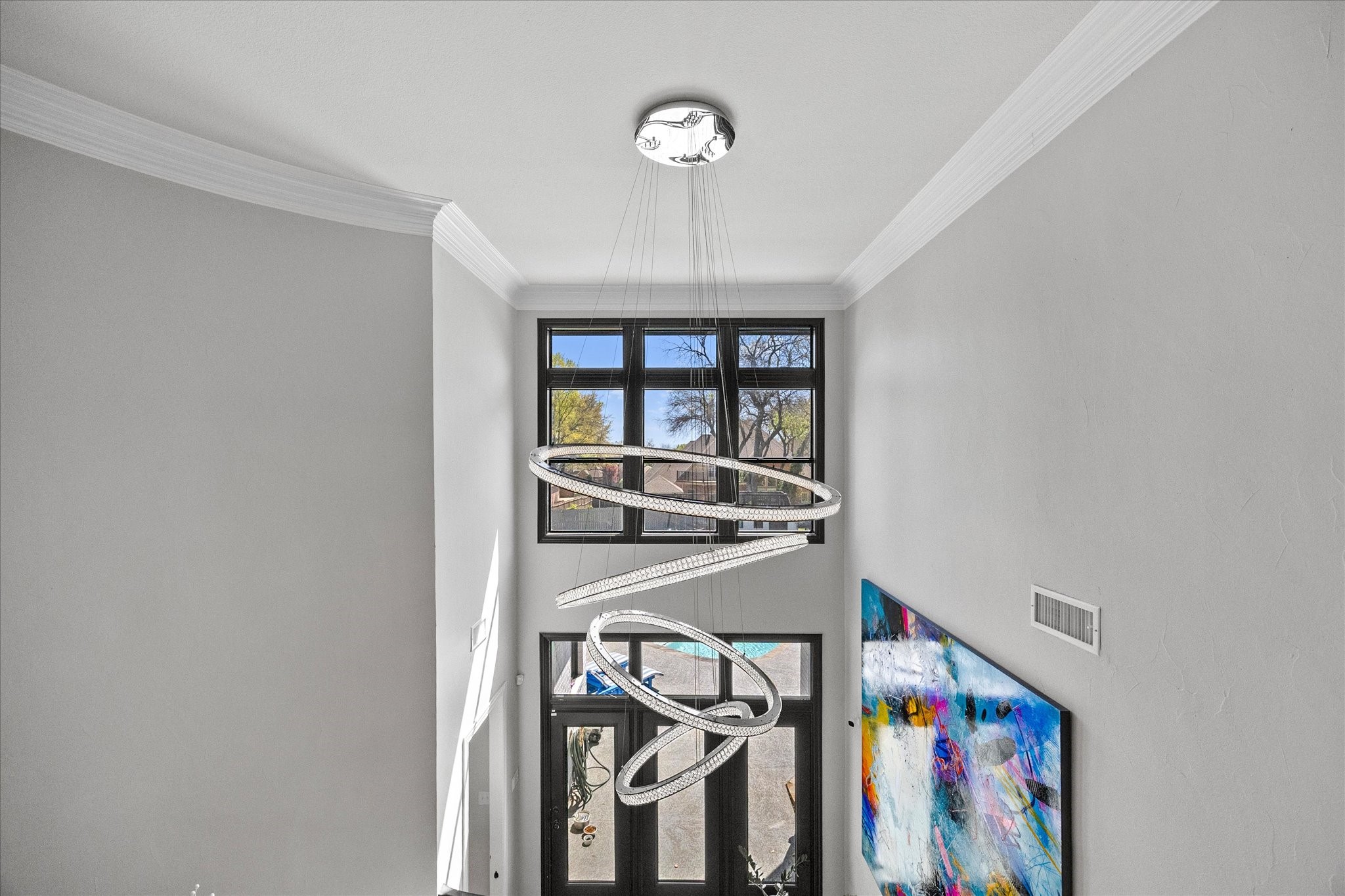 1107 Travis Court