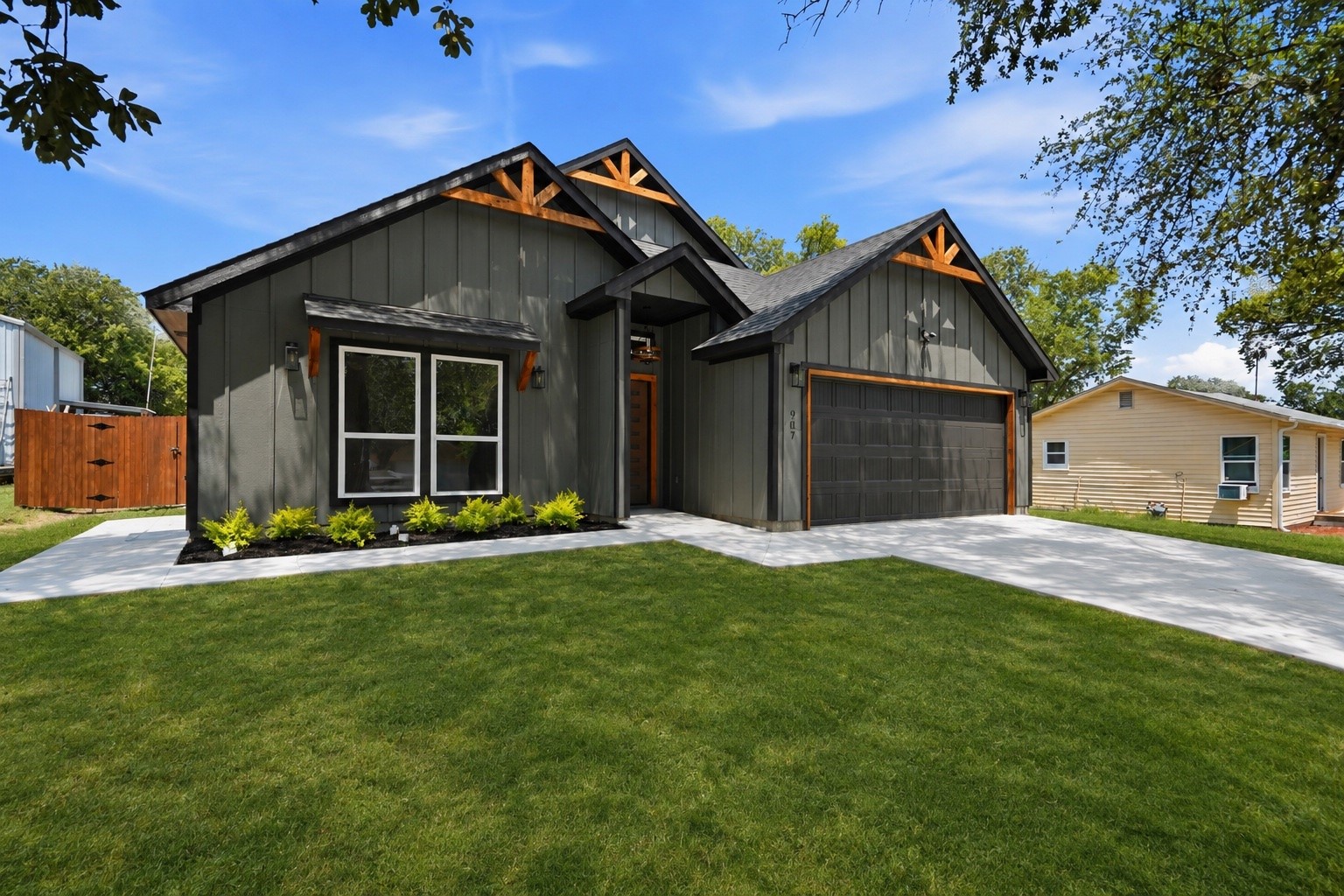 907 Renfro Drive