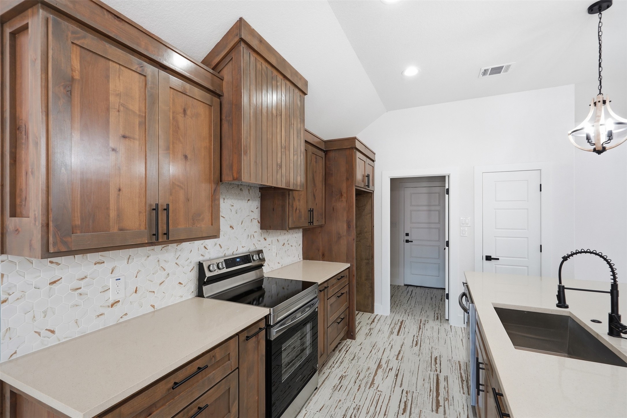 907 Renfro Drive