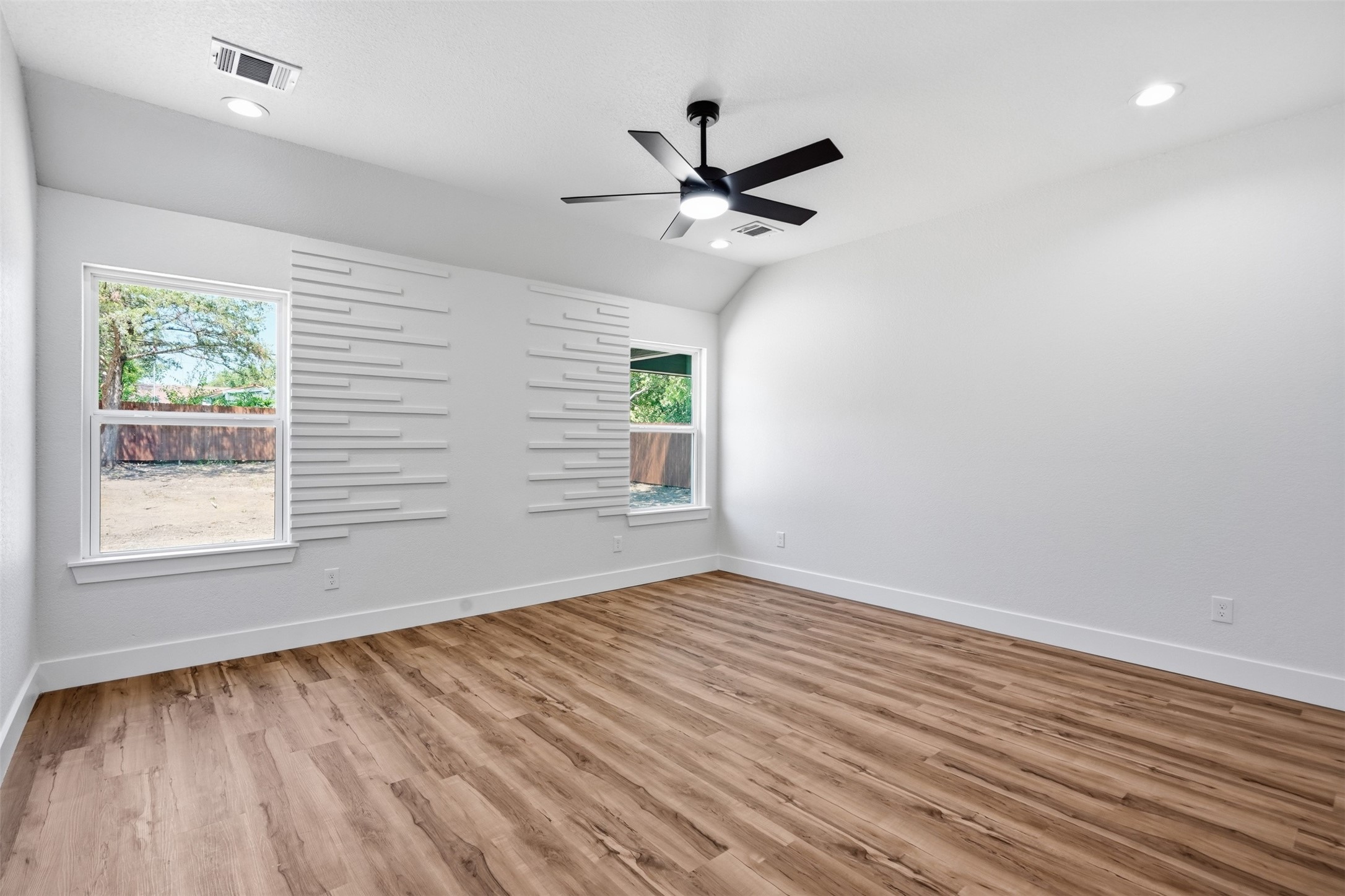 907 Renfro Drive