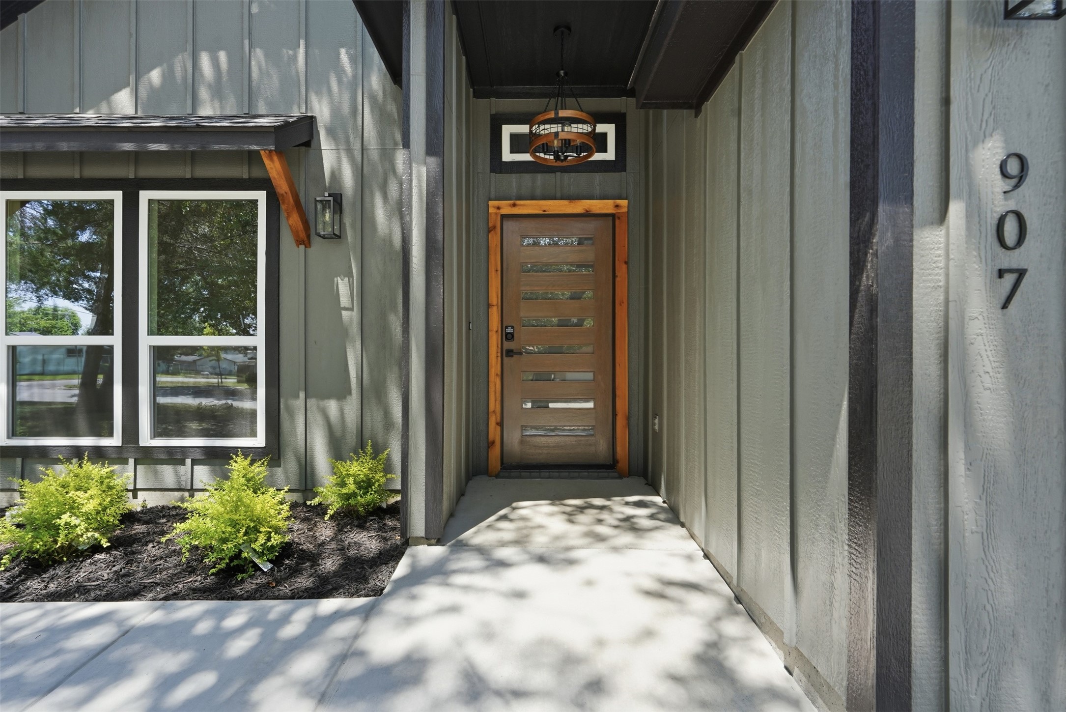 907 Renfro Drive
