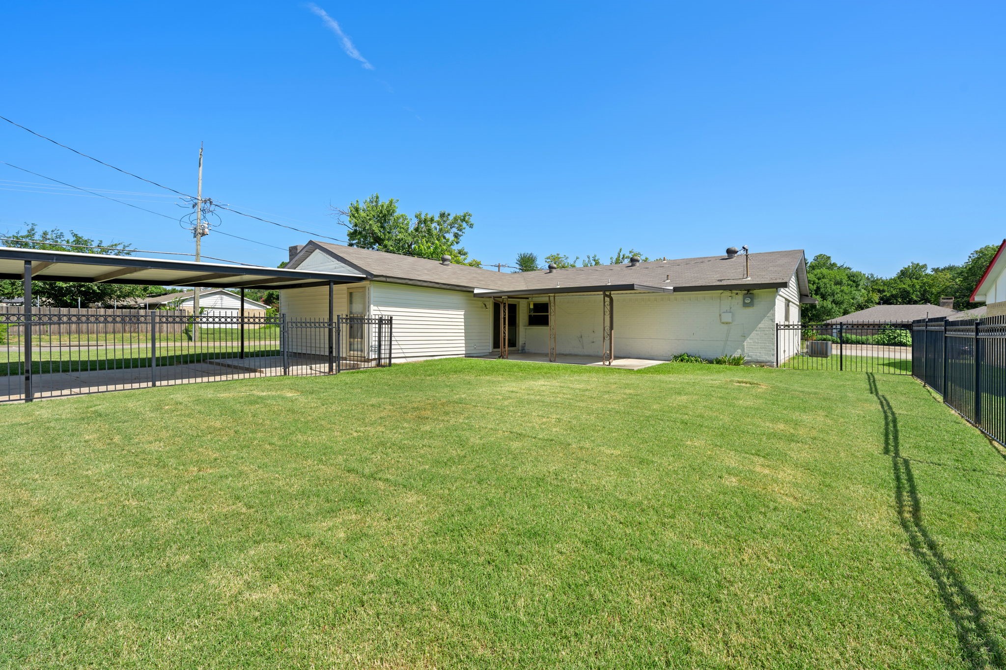 1700 Jasmine Lane