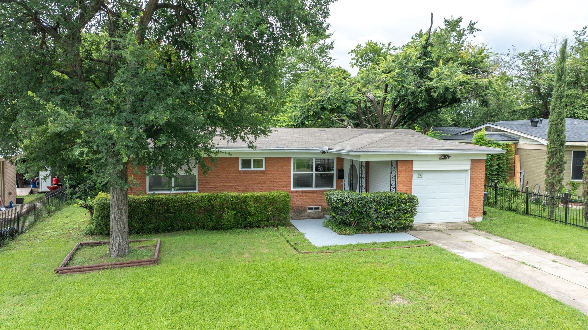 10628 Benbrook Drive
