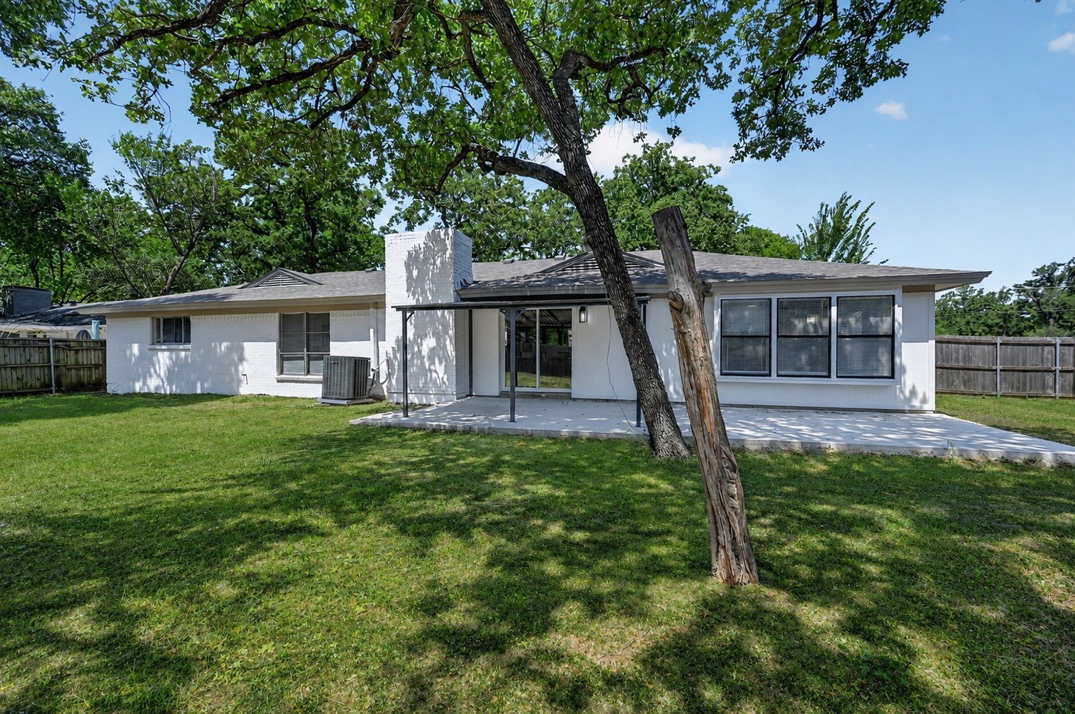 1620 Sunnybrook Drive