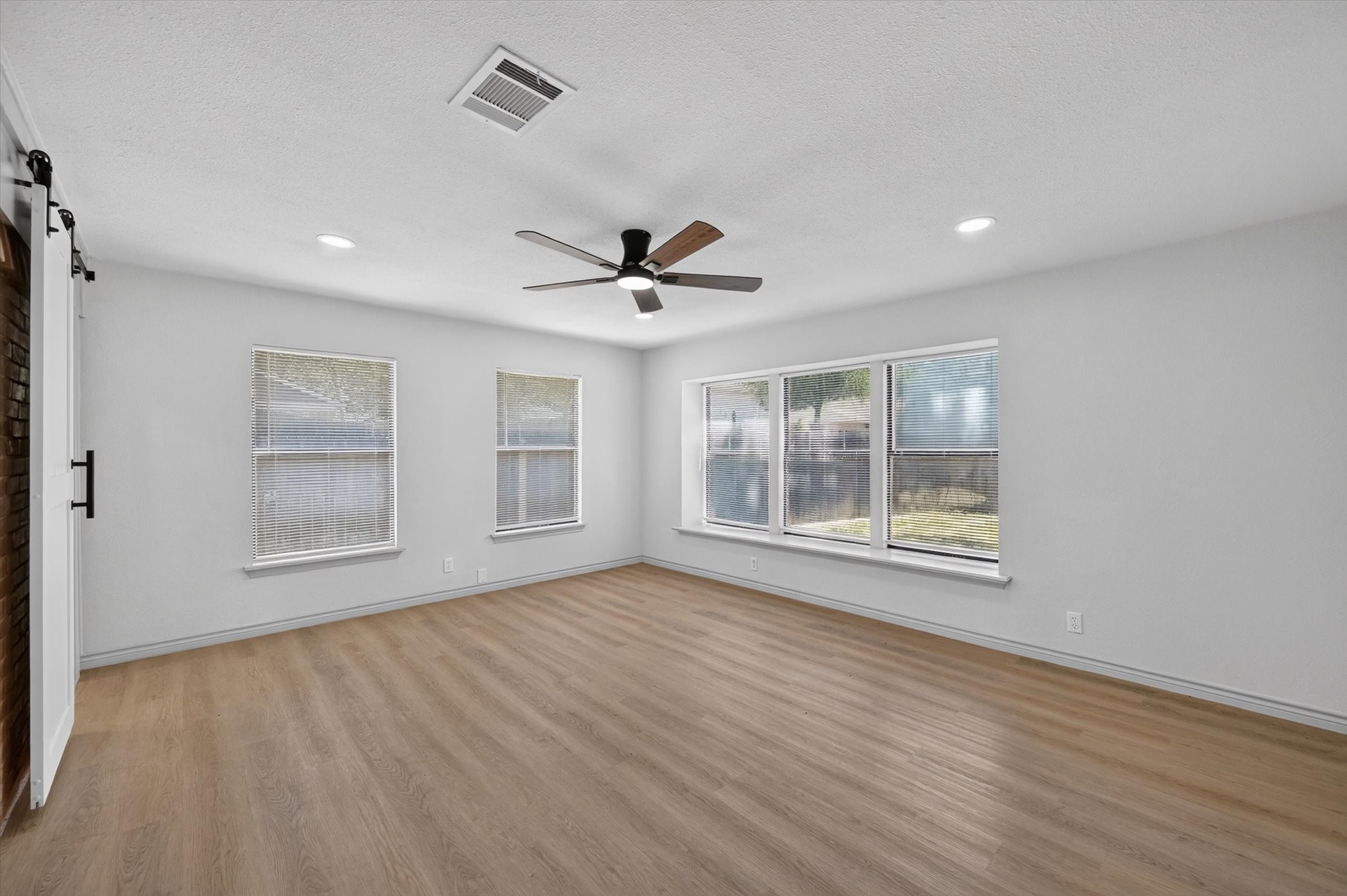 1620 Sunnybrook Drive