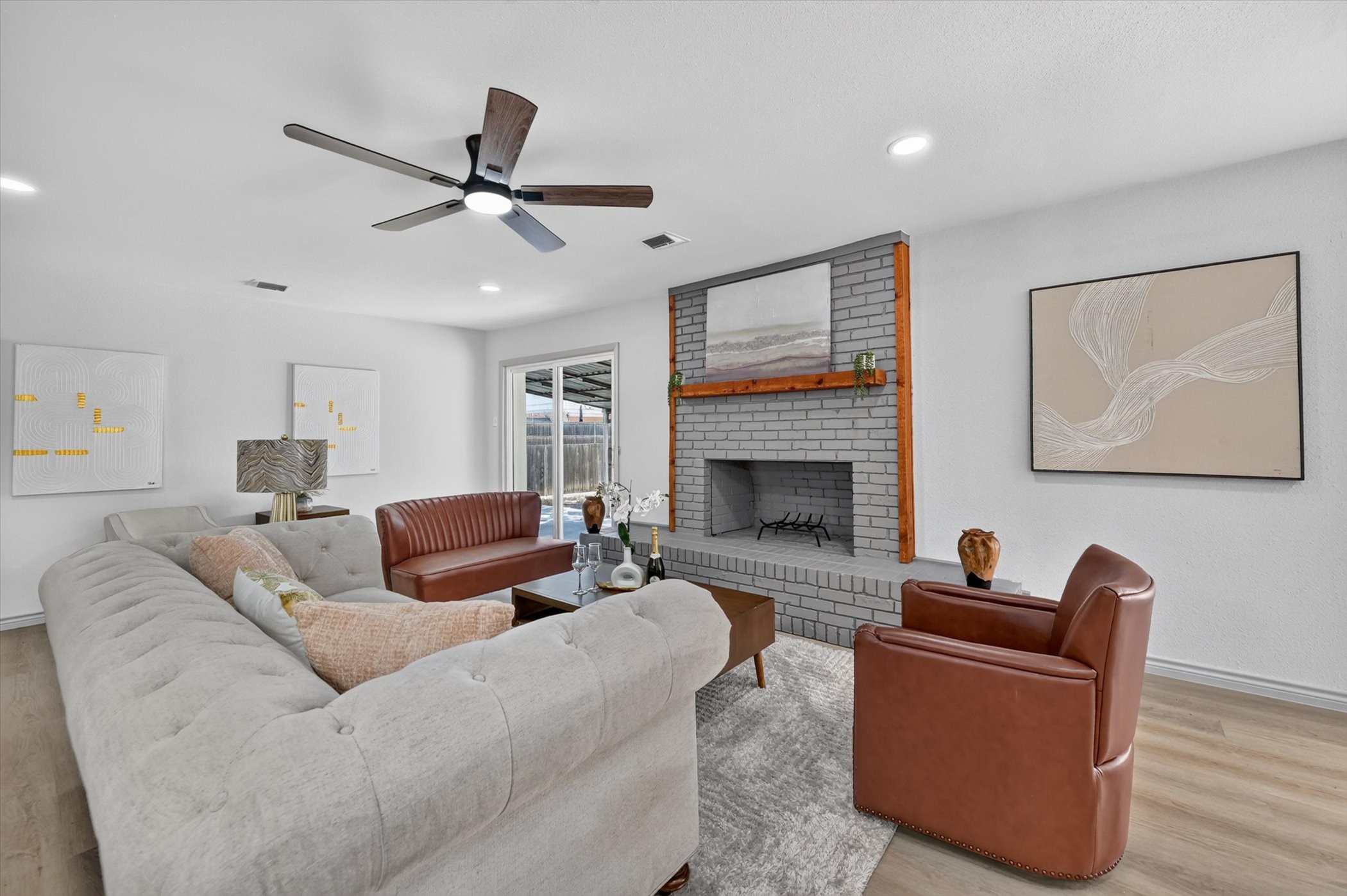 1620 Sunnybrook Drive