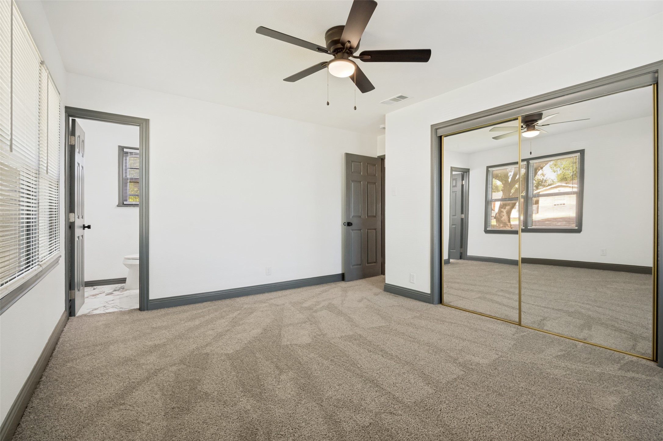 3910 Vanette Lane