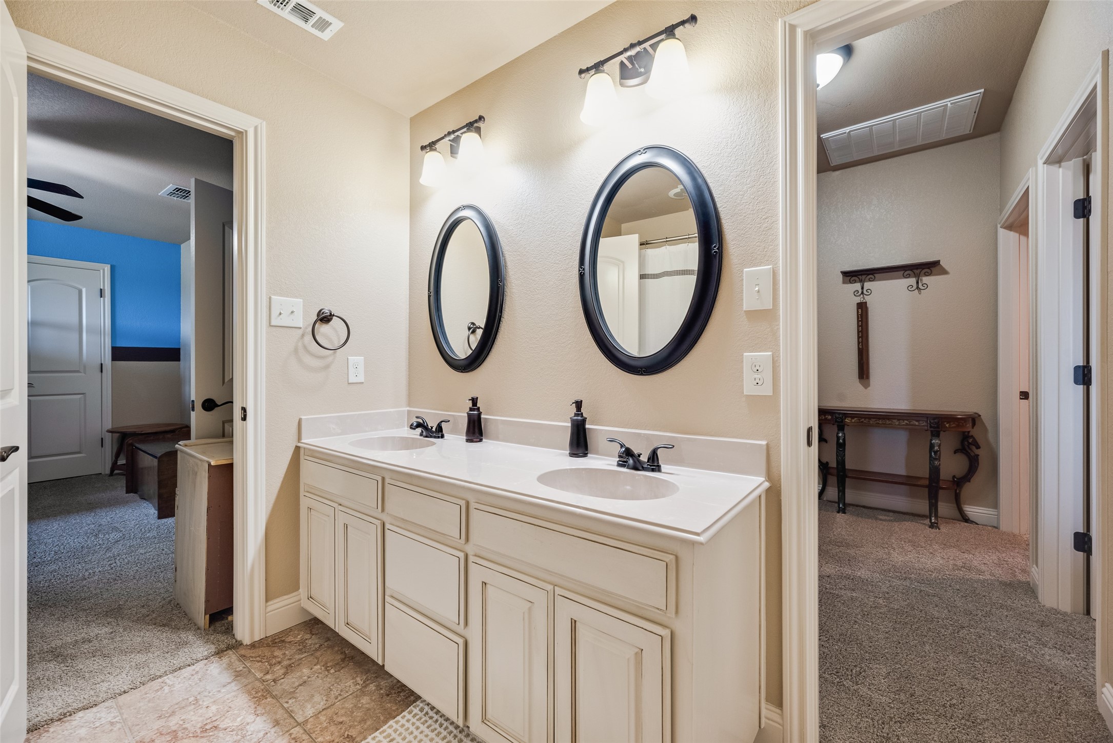 1127 Sonora Court