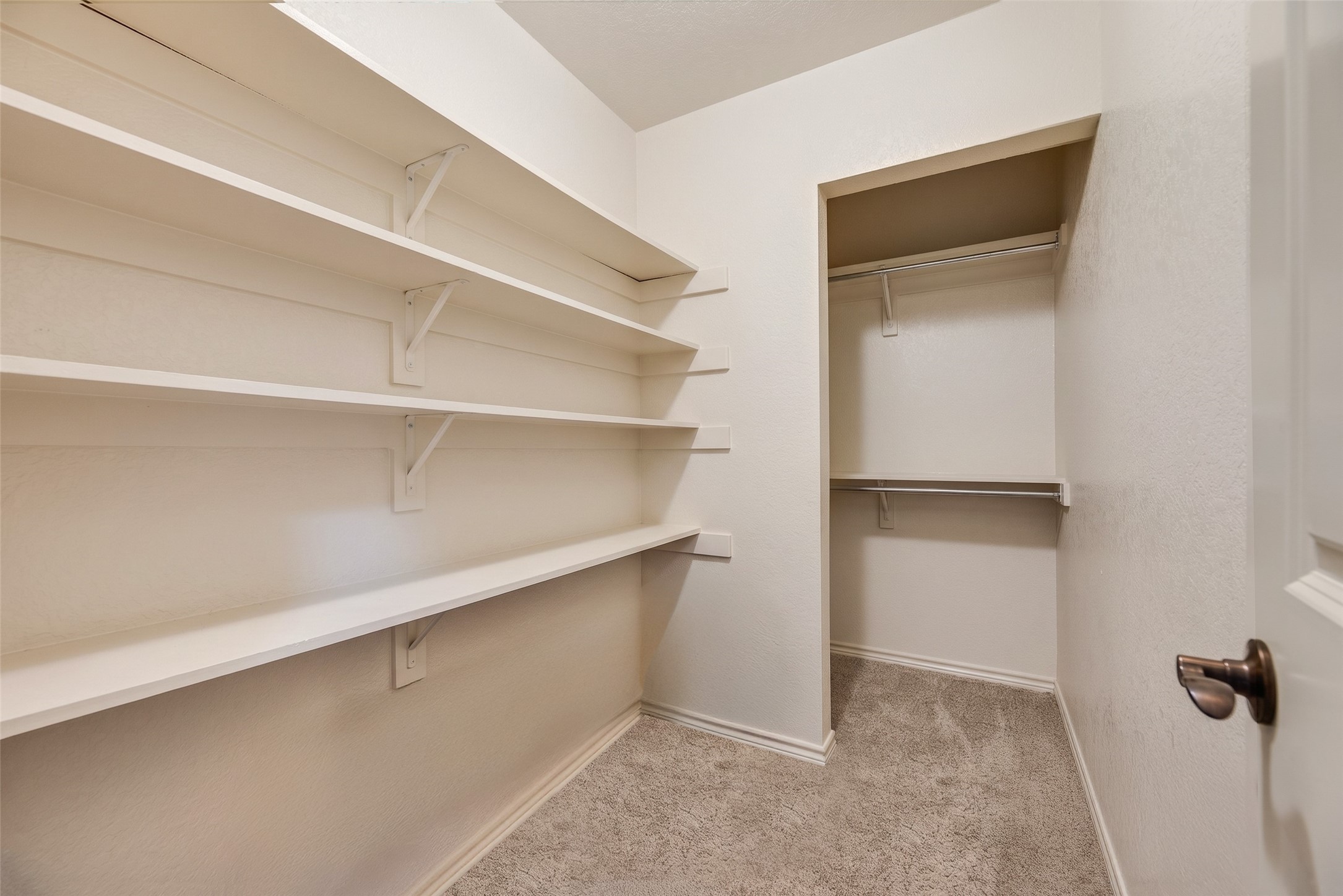 1127 Sonora Court