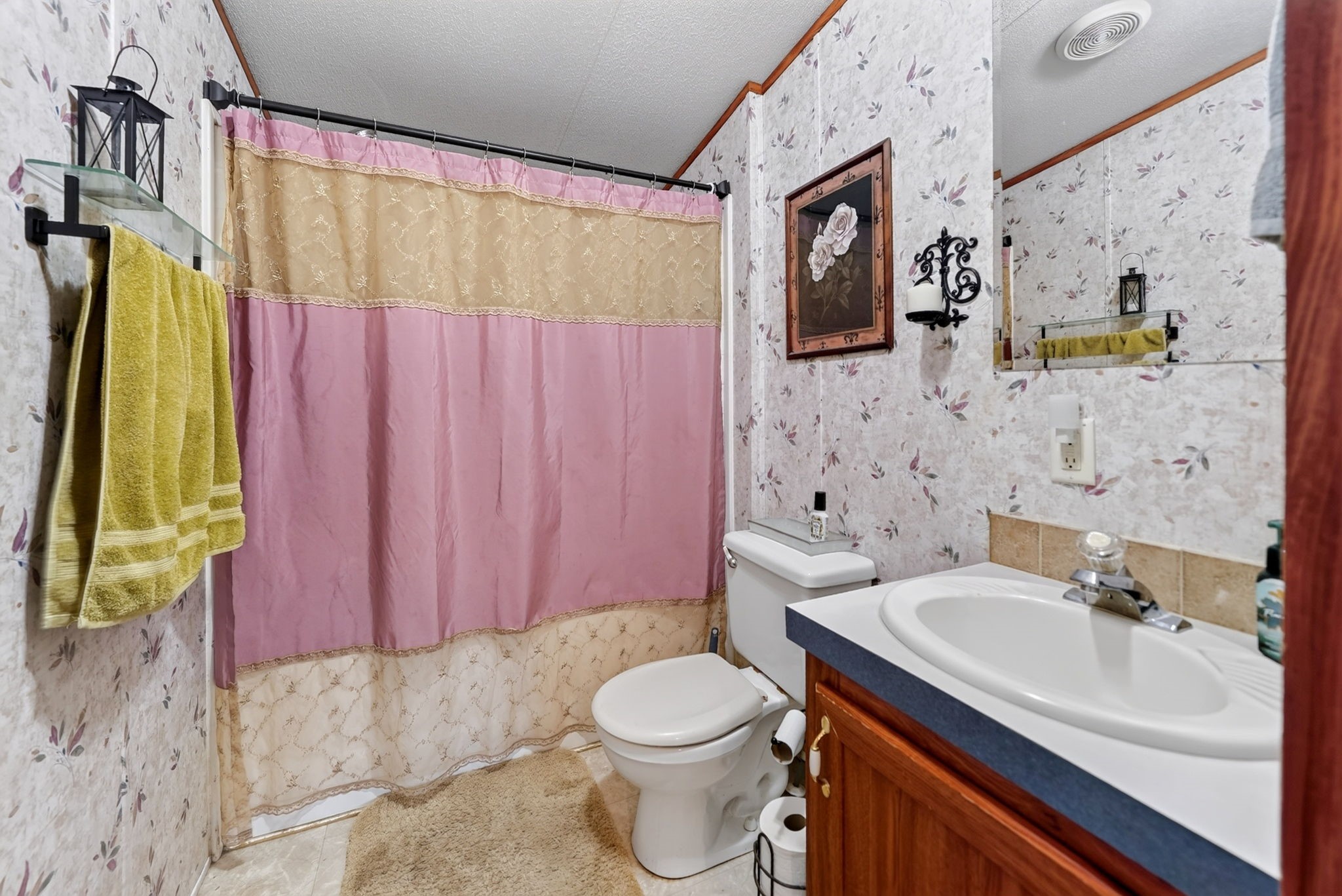 8900 Crestview Estate Road