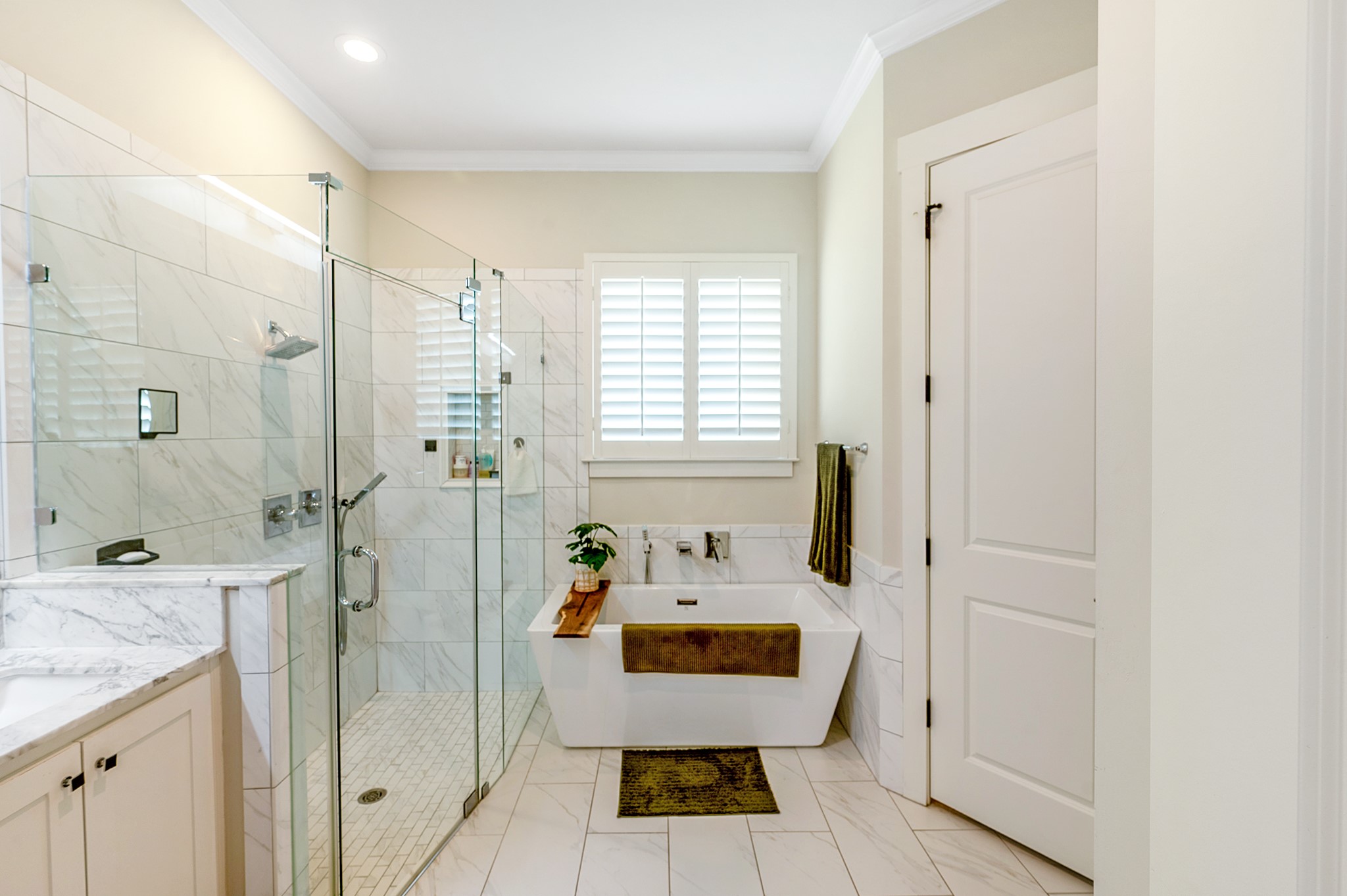 1023 Saint Thomas Court