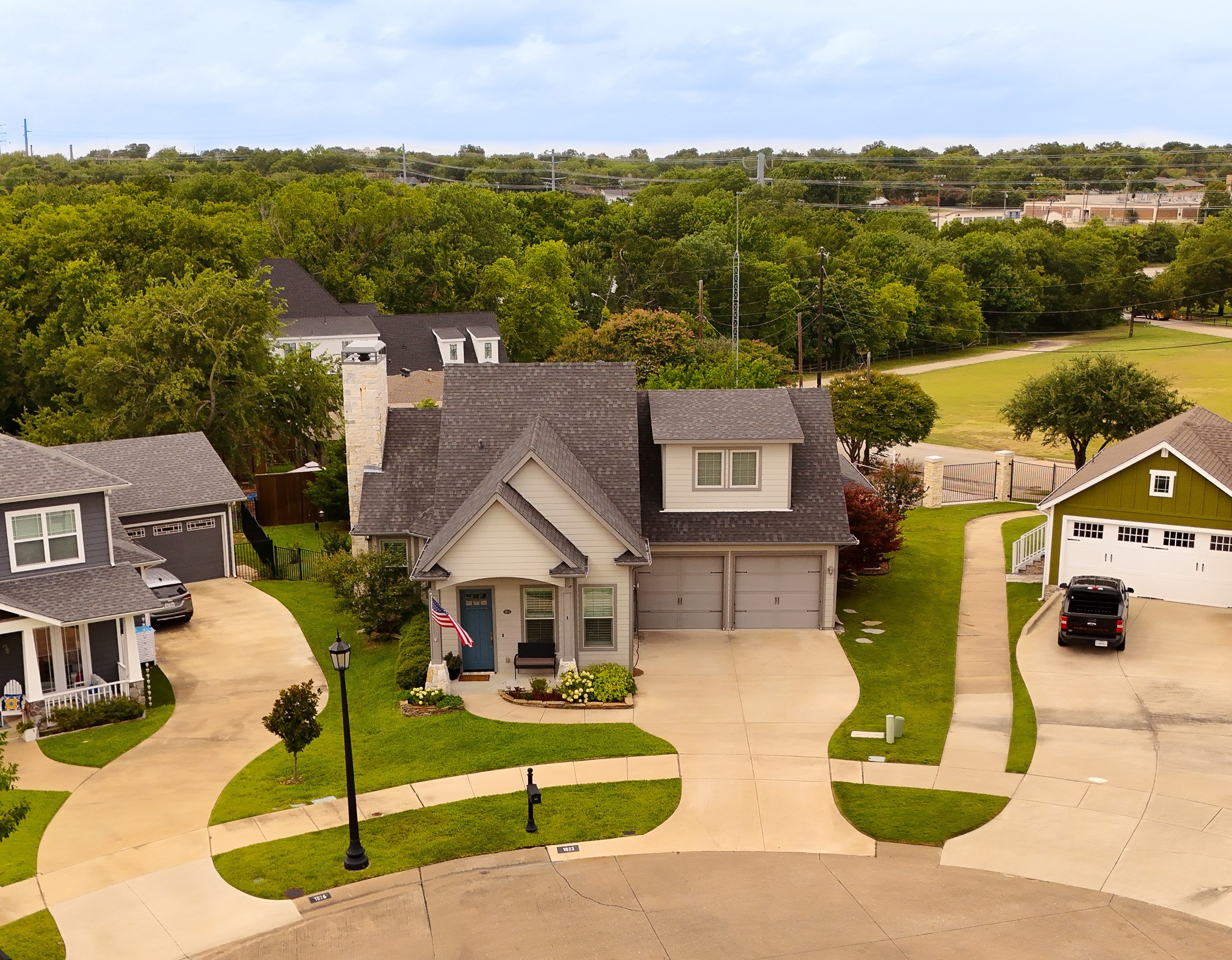 1023 Saint Thomas Court