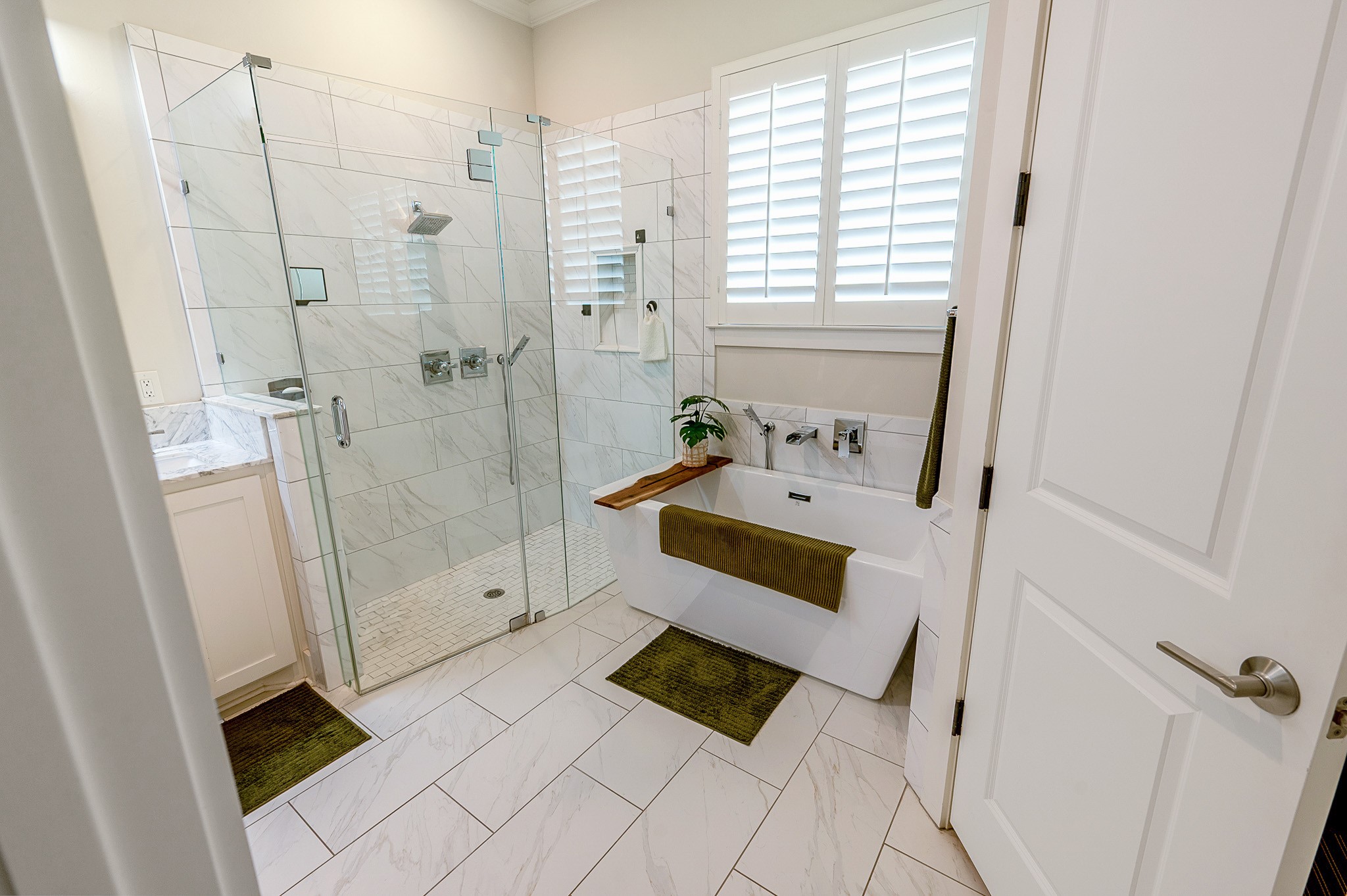 1023 Saint Thomas Court