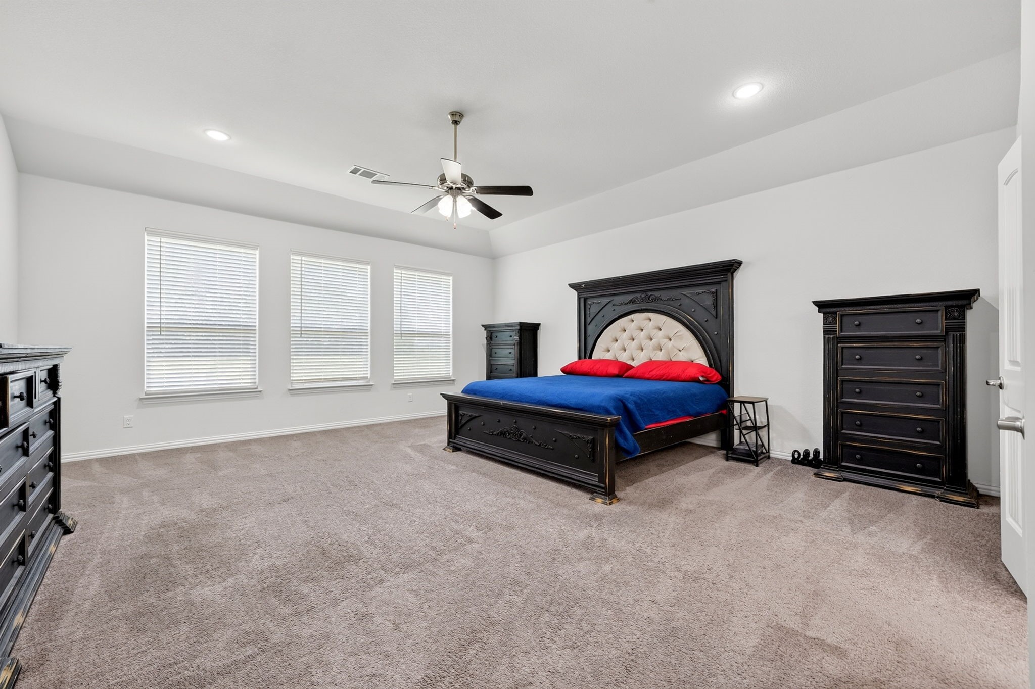 1095 Emilia Drive