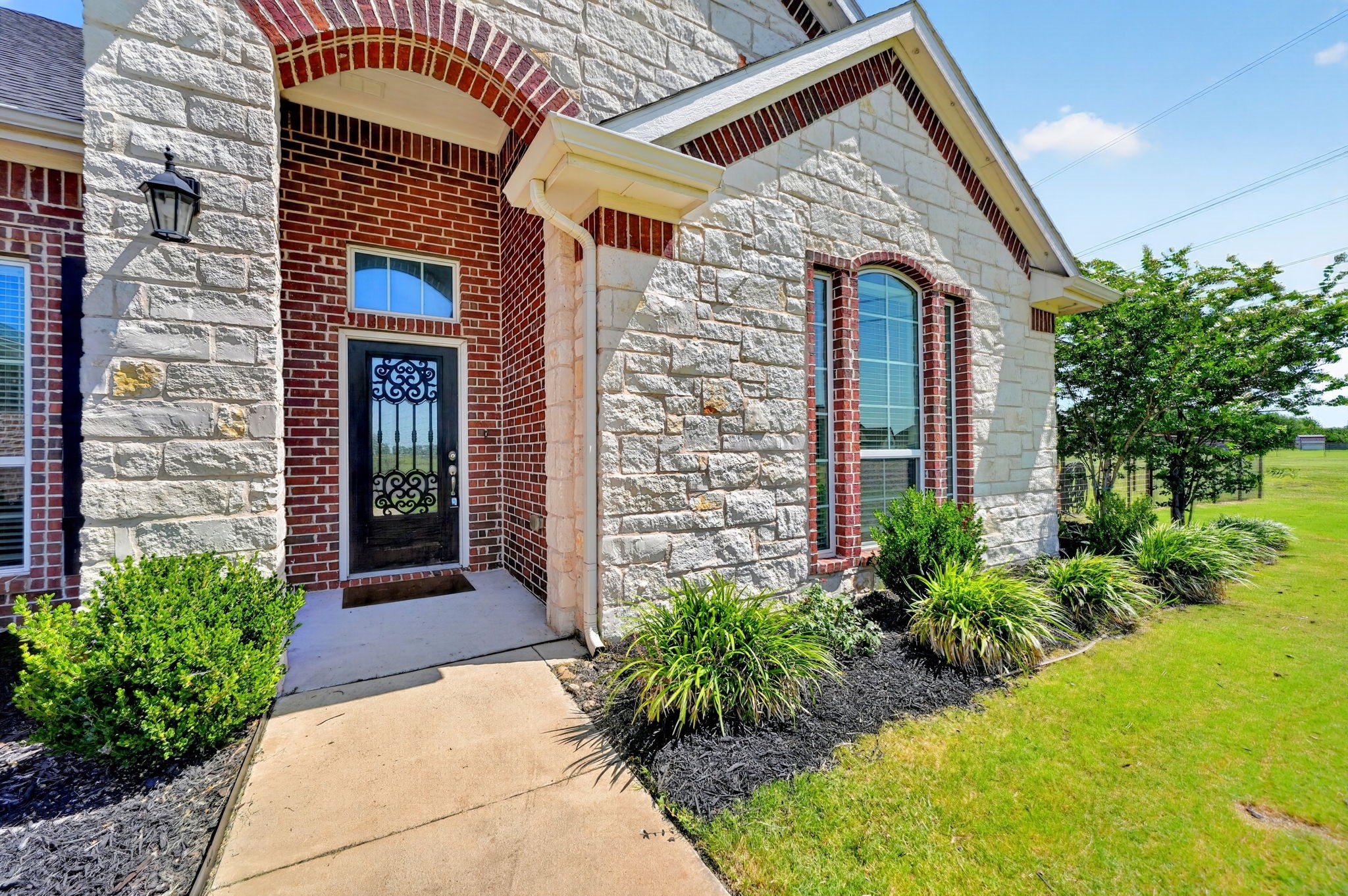 1095 Emilia Drive