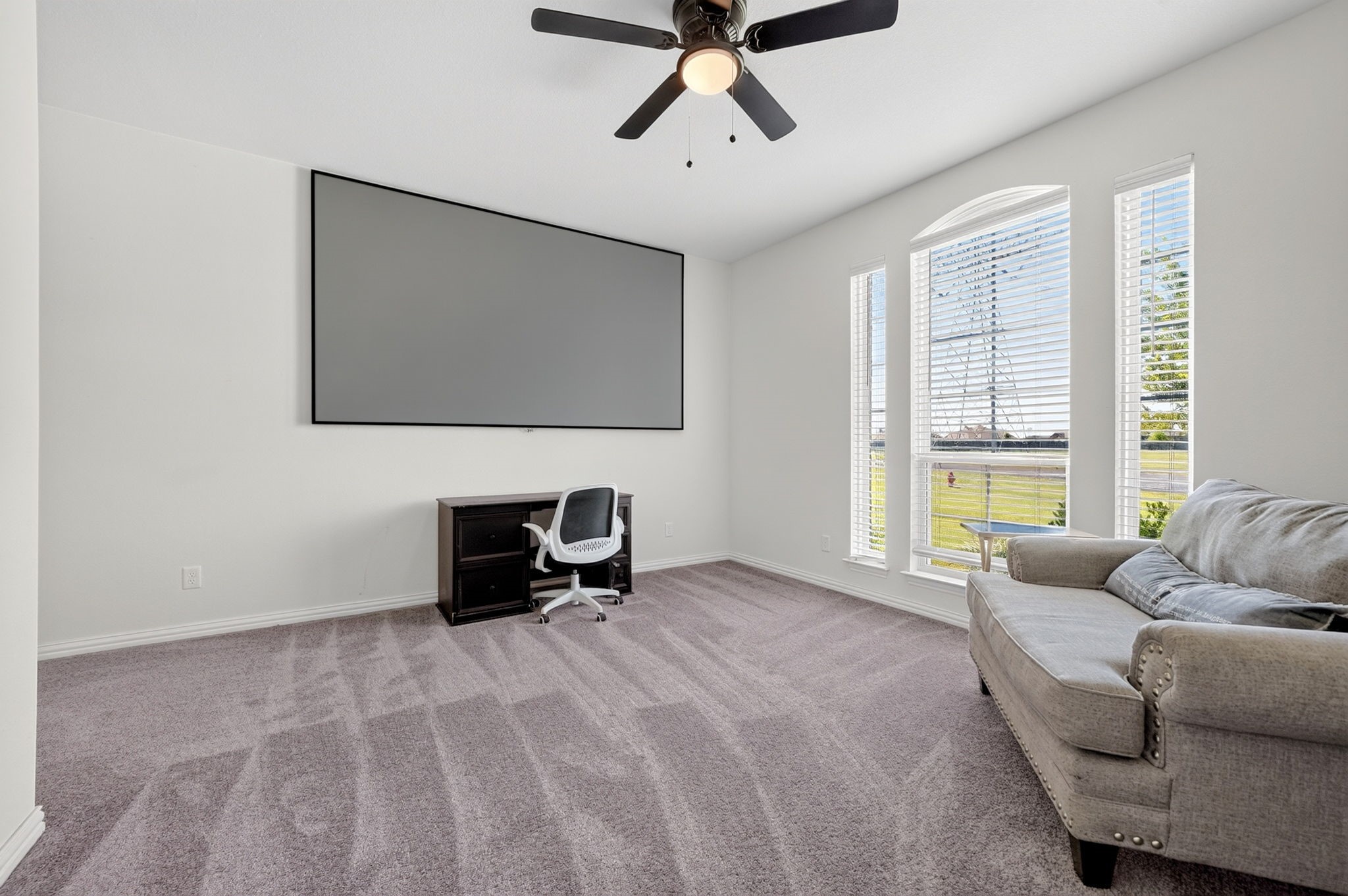 1095 Emilia Drive
