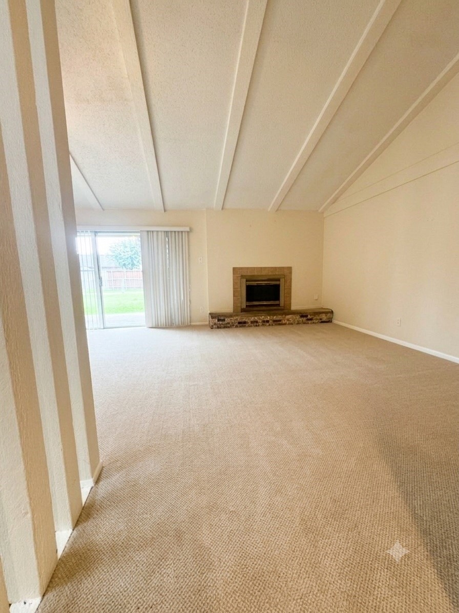 606 Oxford Park