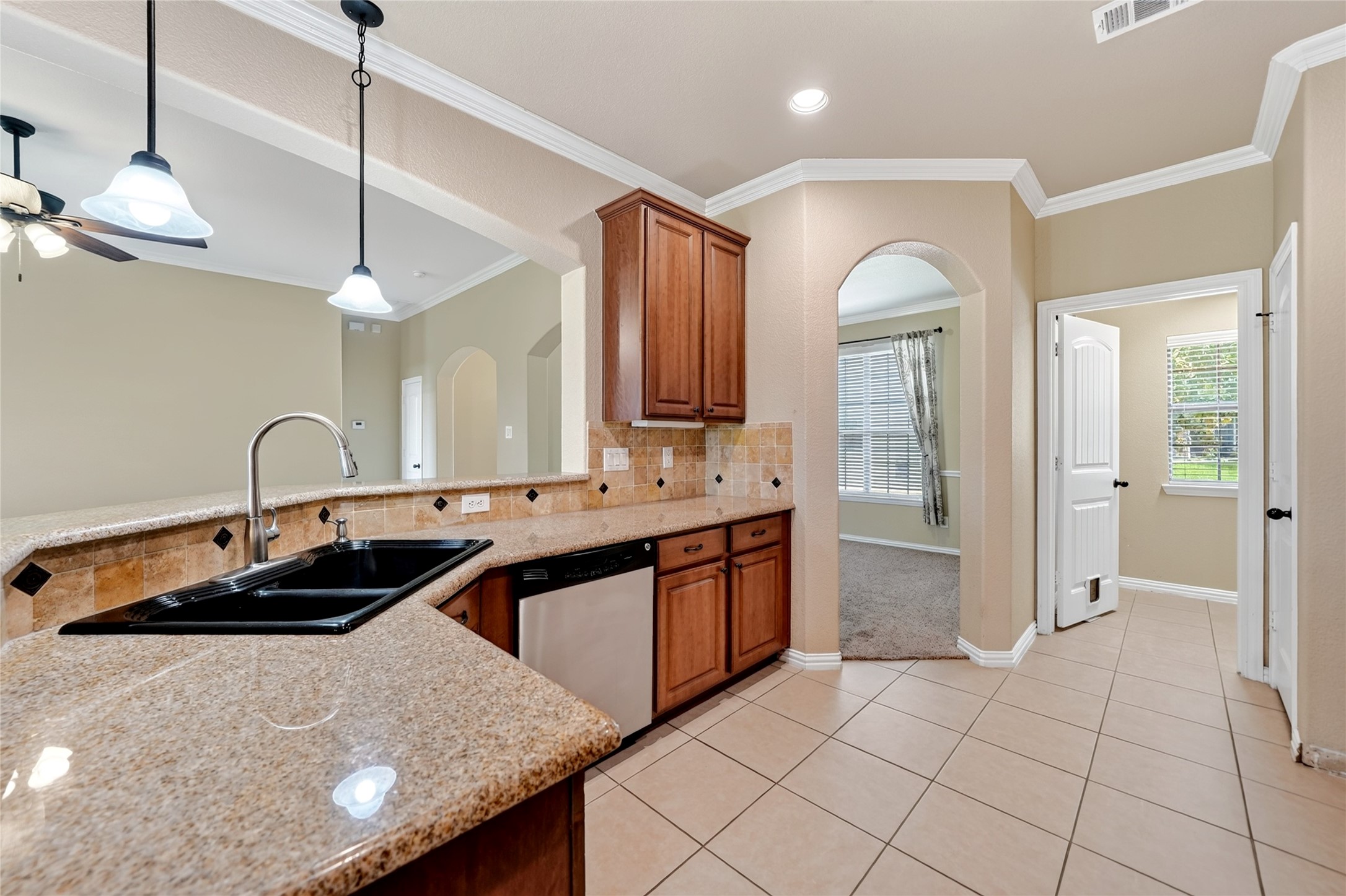 105 Elmwood Trail