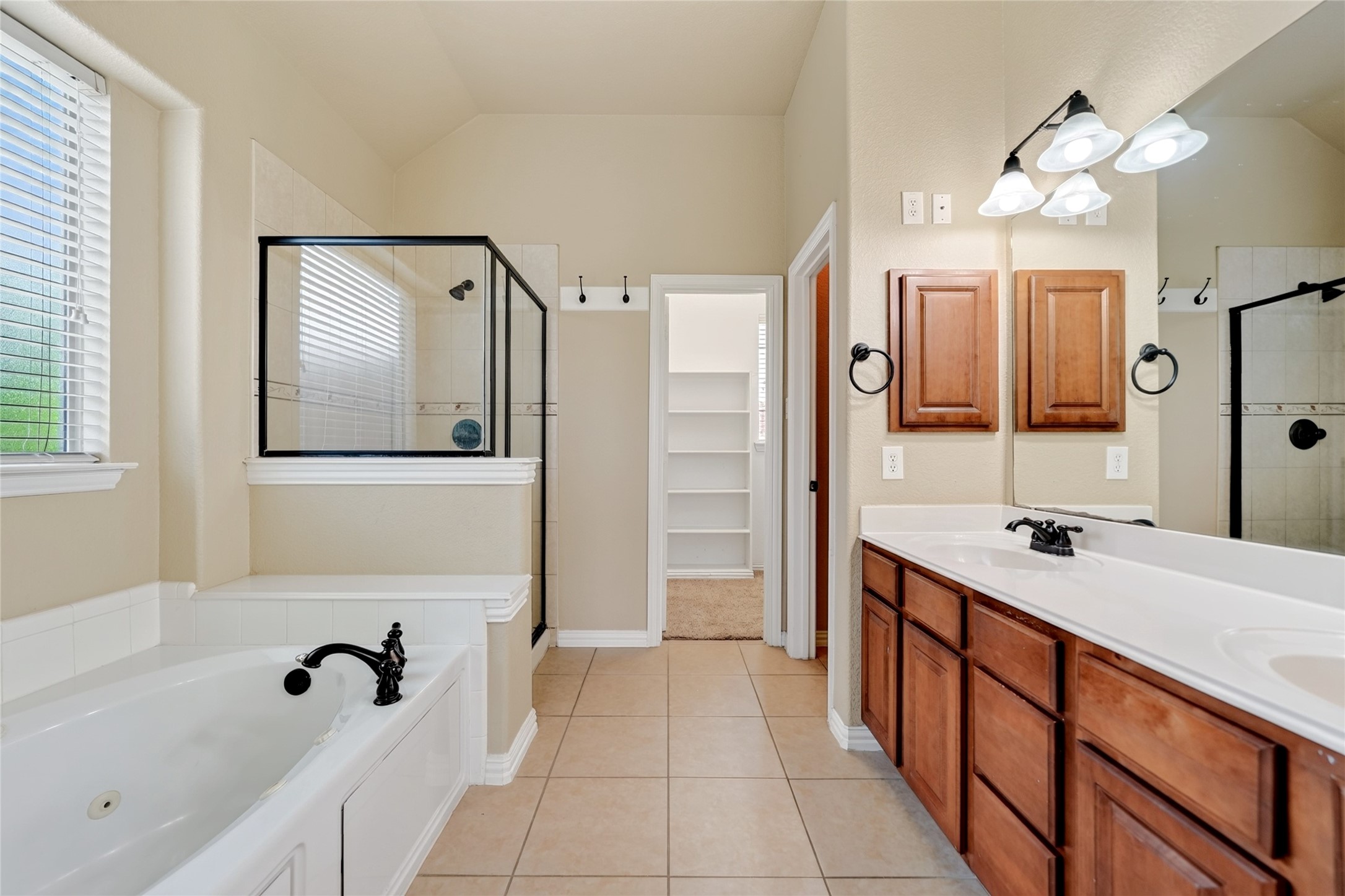 105 Elmwood Trail