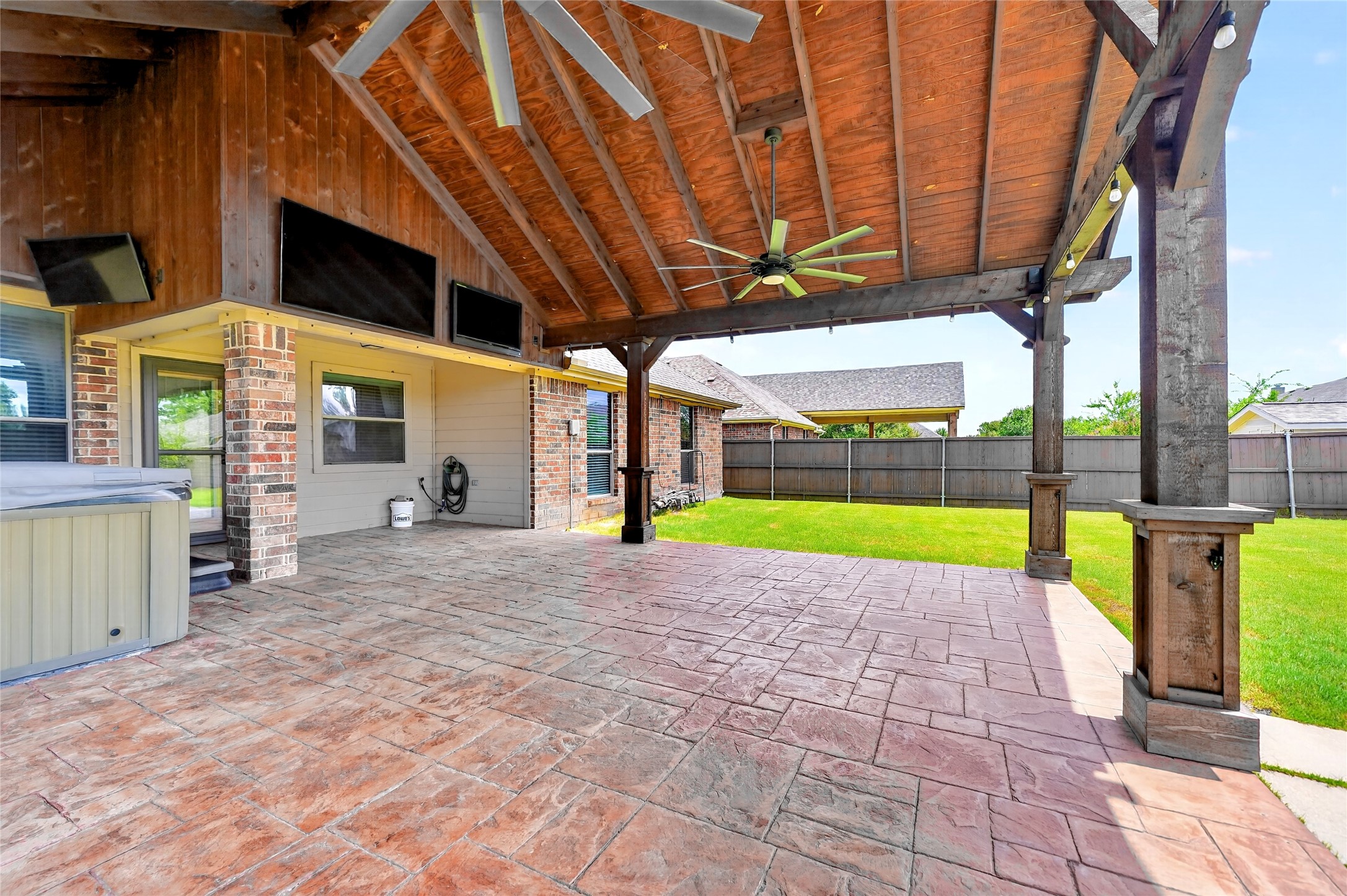 105 Elmwood Trail