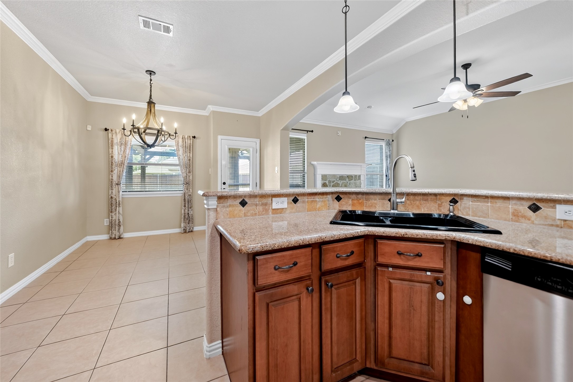 105 Elmwood Trail