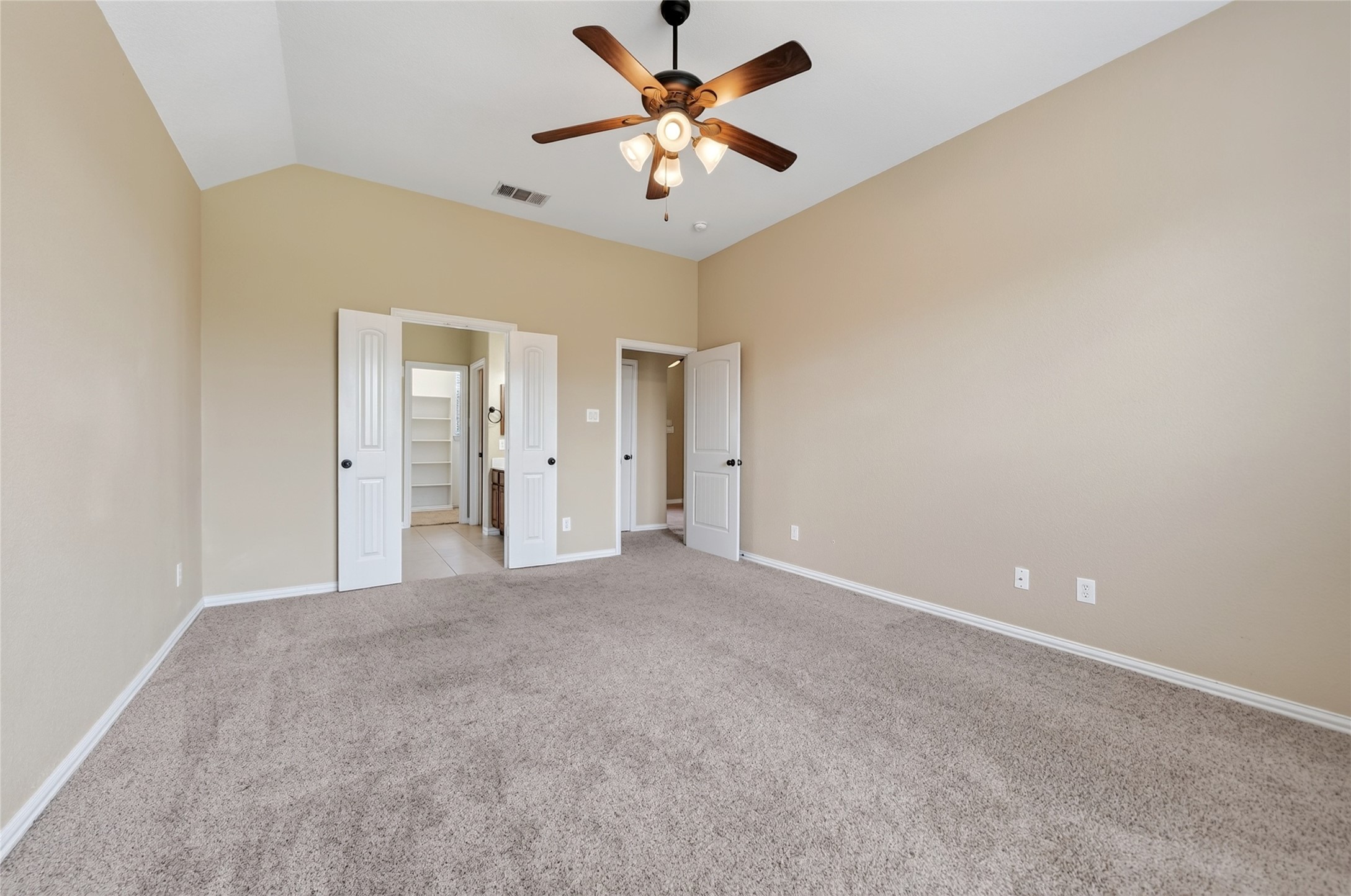 105 Elmwood Trail