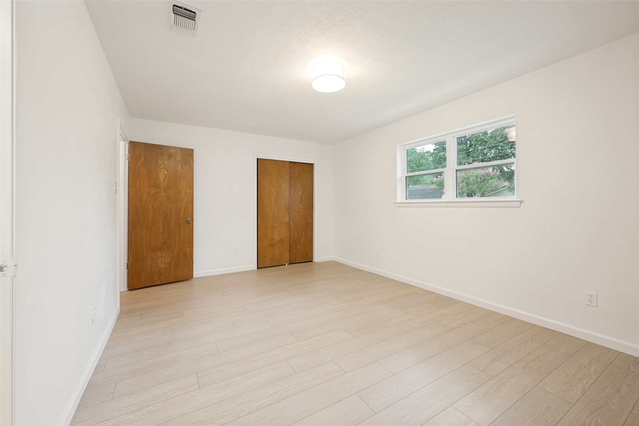 225 Glenn Drive