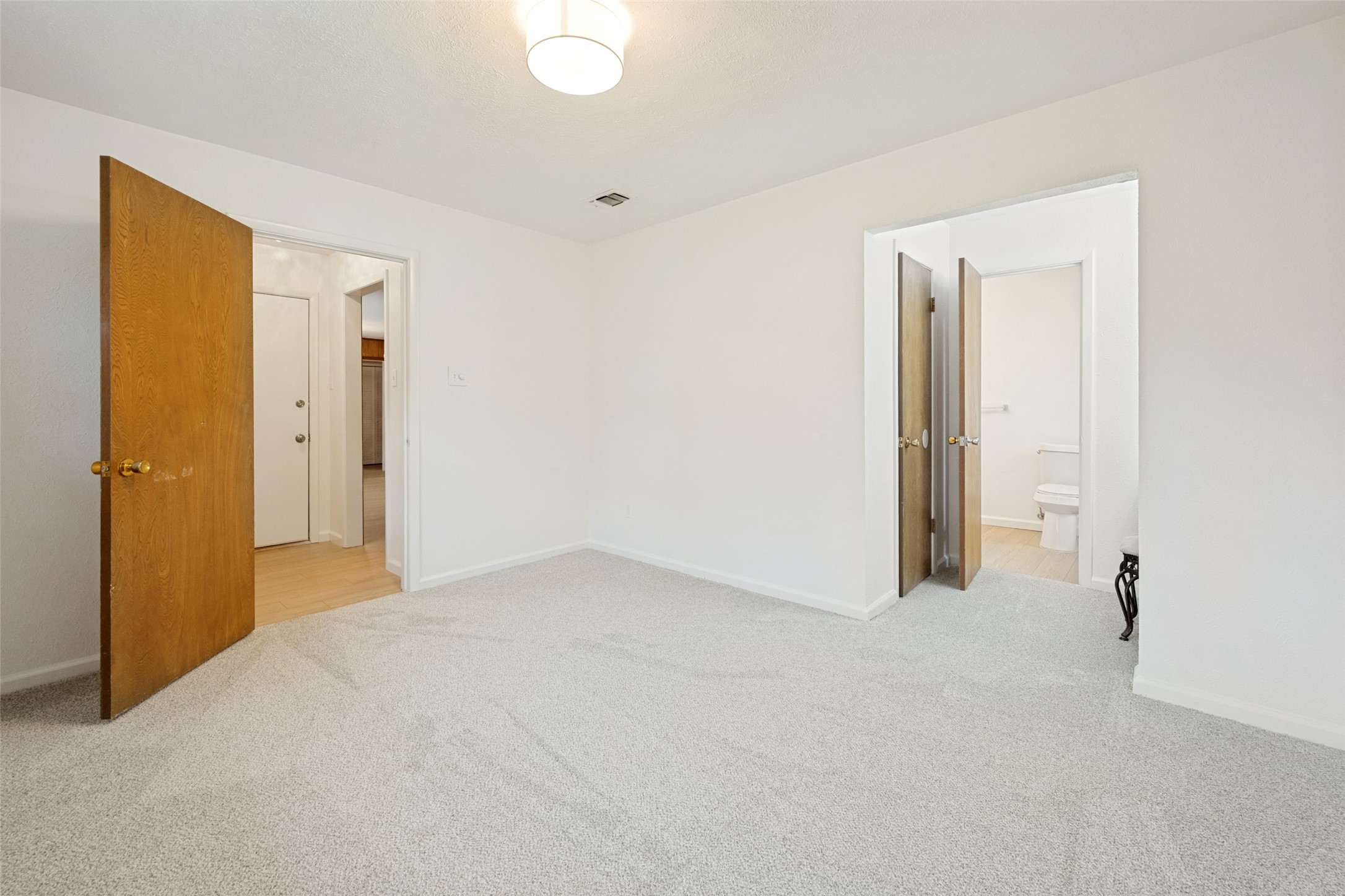225 Glenn Drive