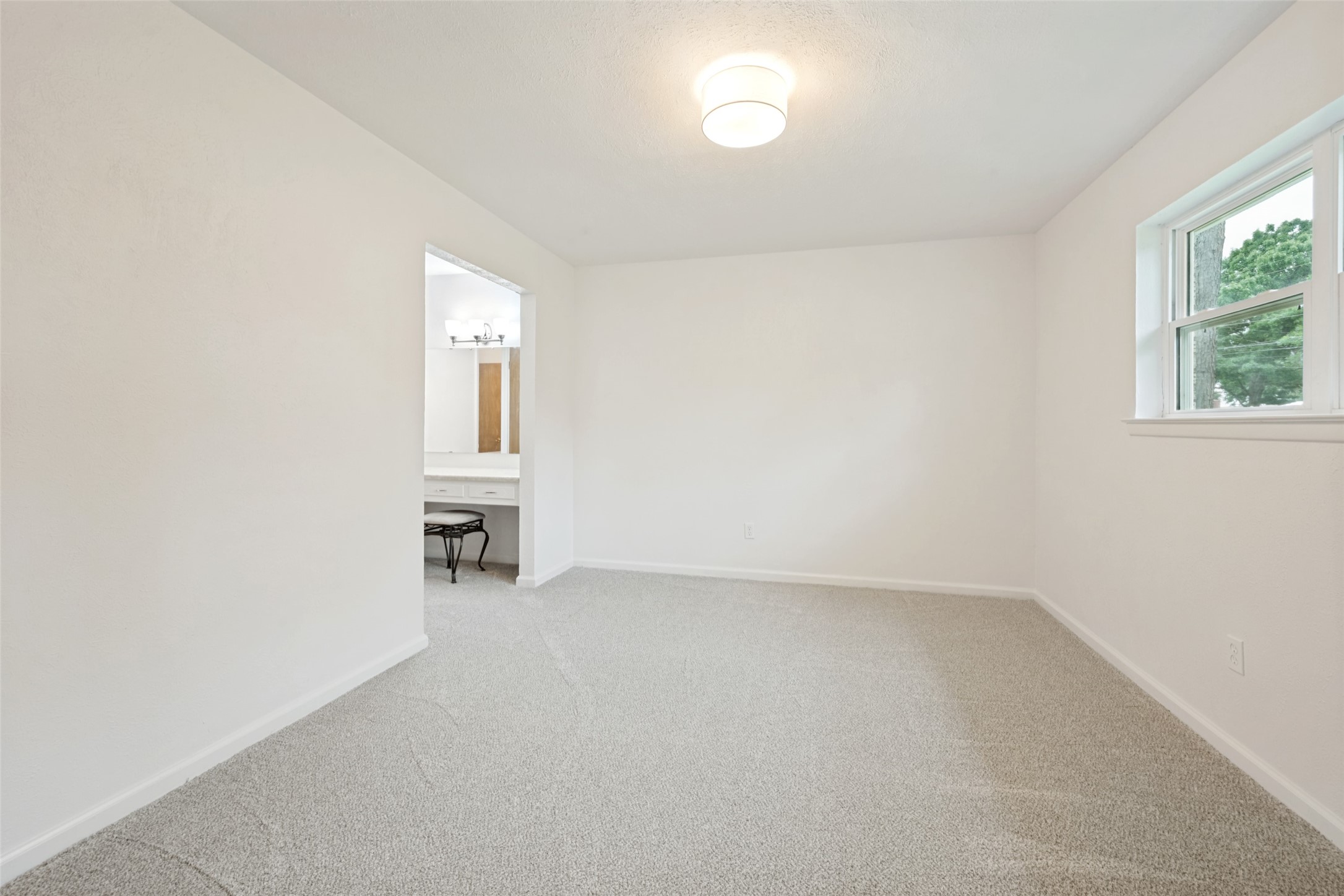 225 Glenn Drive
