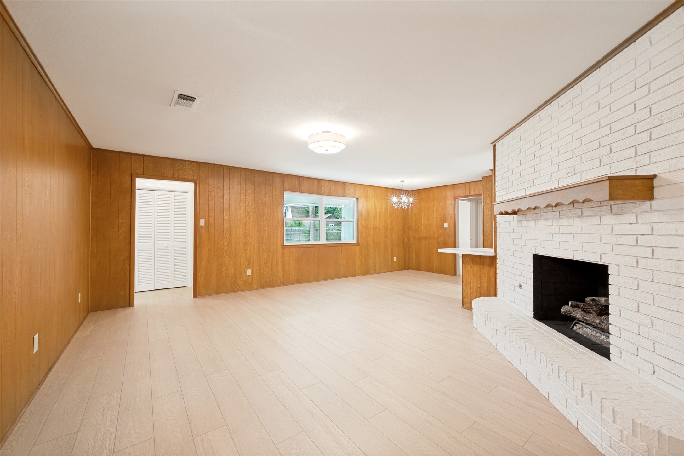 225 Glenn Drive