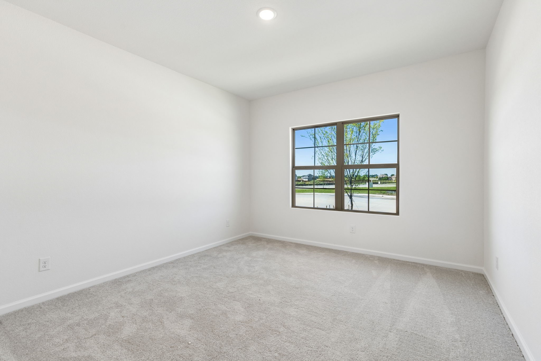 1131 Angus Lane