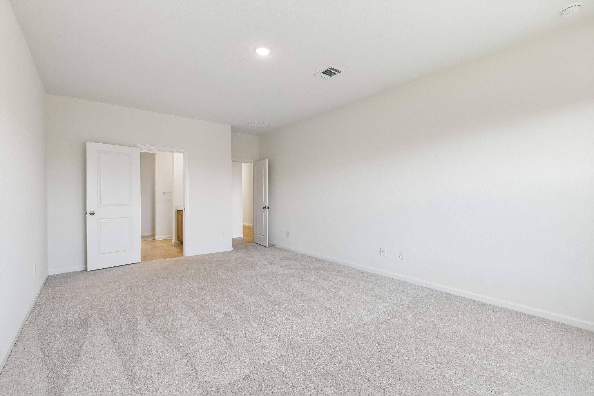 1131 Angus Lane