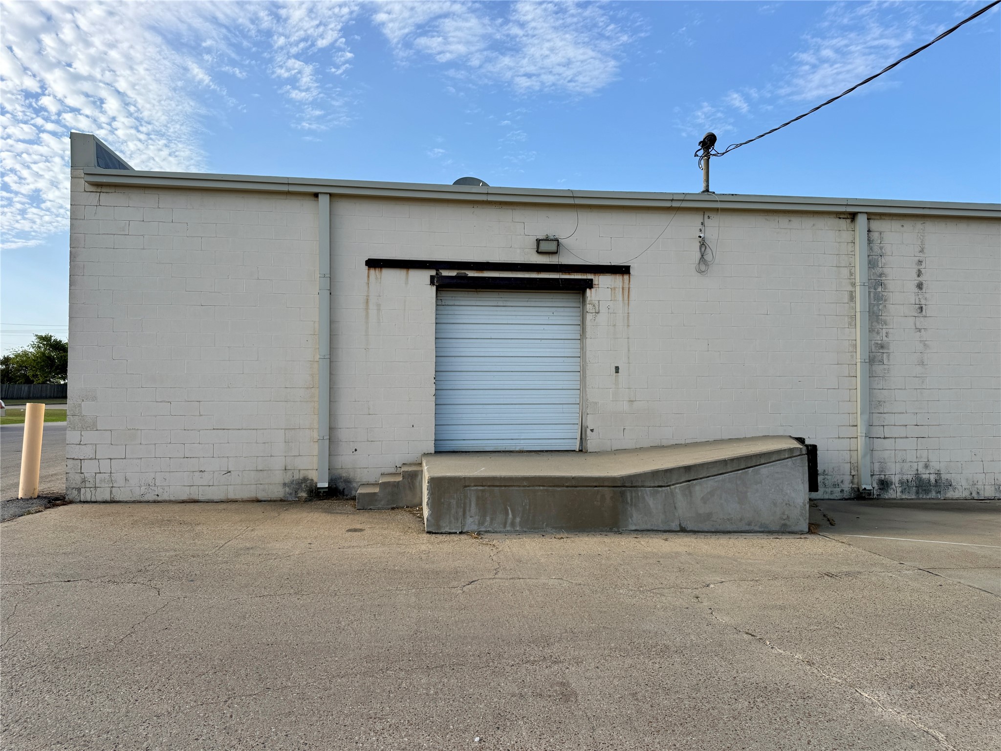 1105 W South Commerce Street
