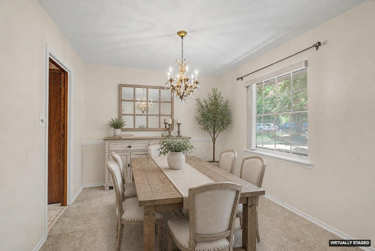 526 Nesbit Court