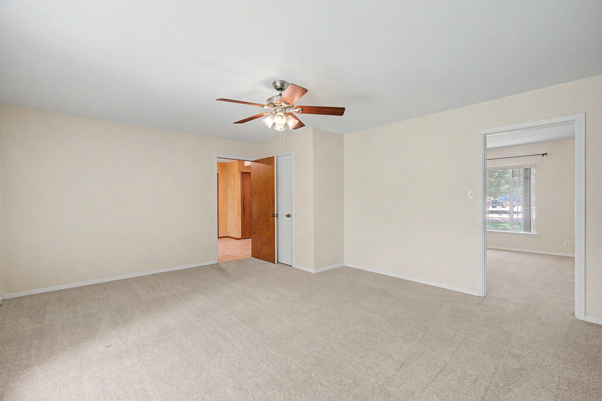 526 Nesbit Court