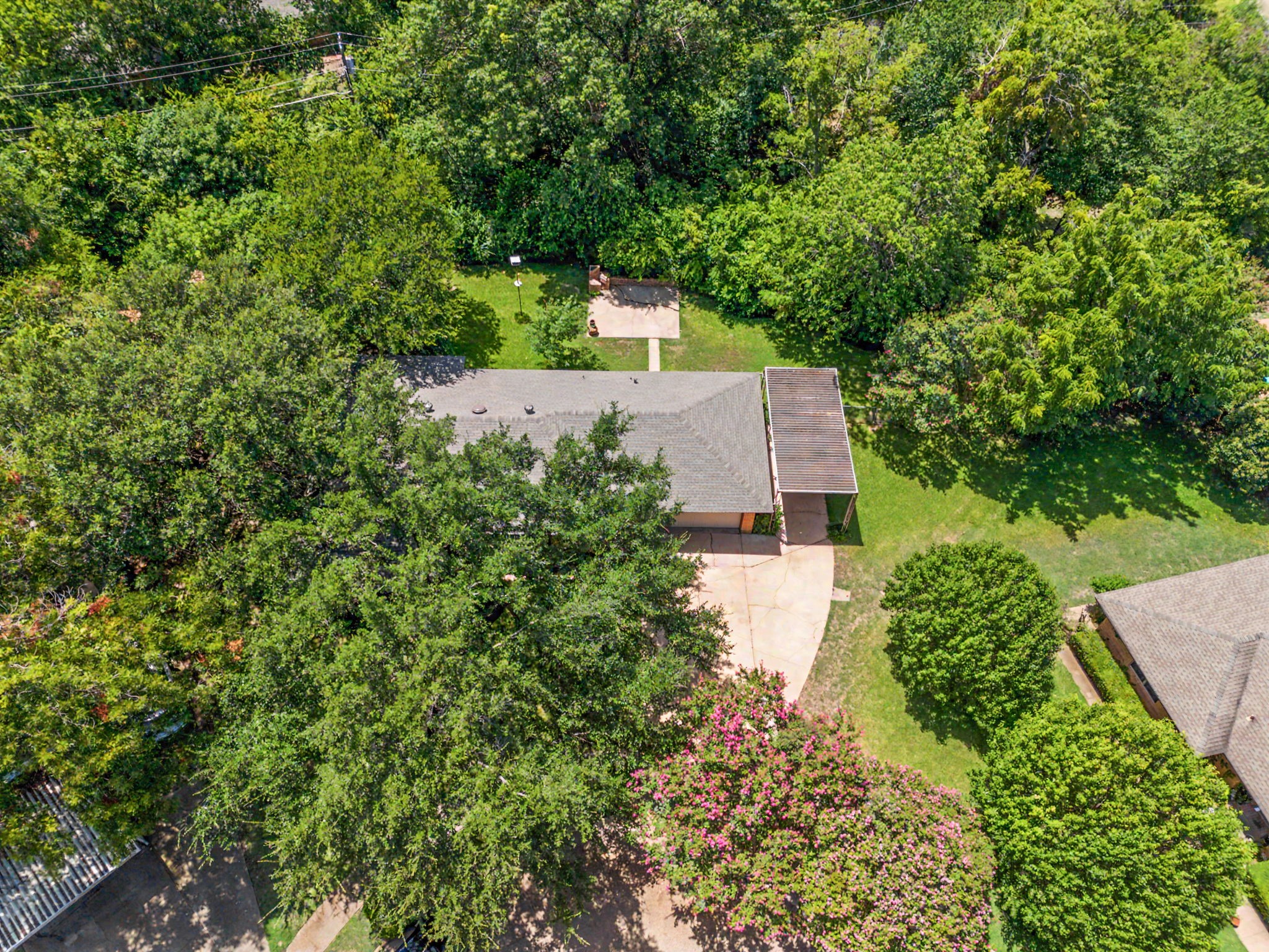 526 Nesbit Court