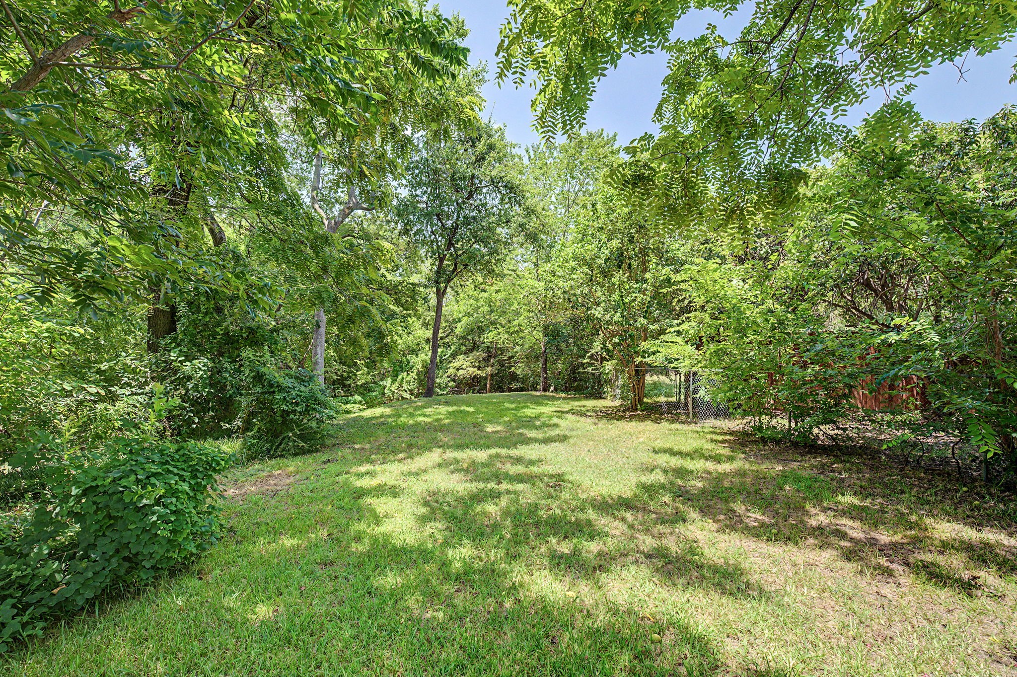 526 Nesbit Court
