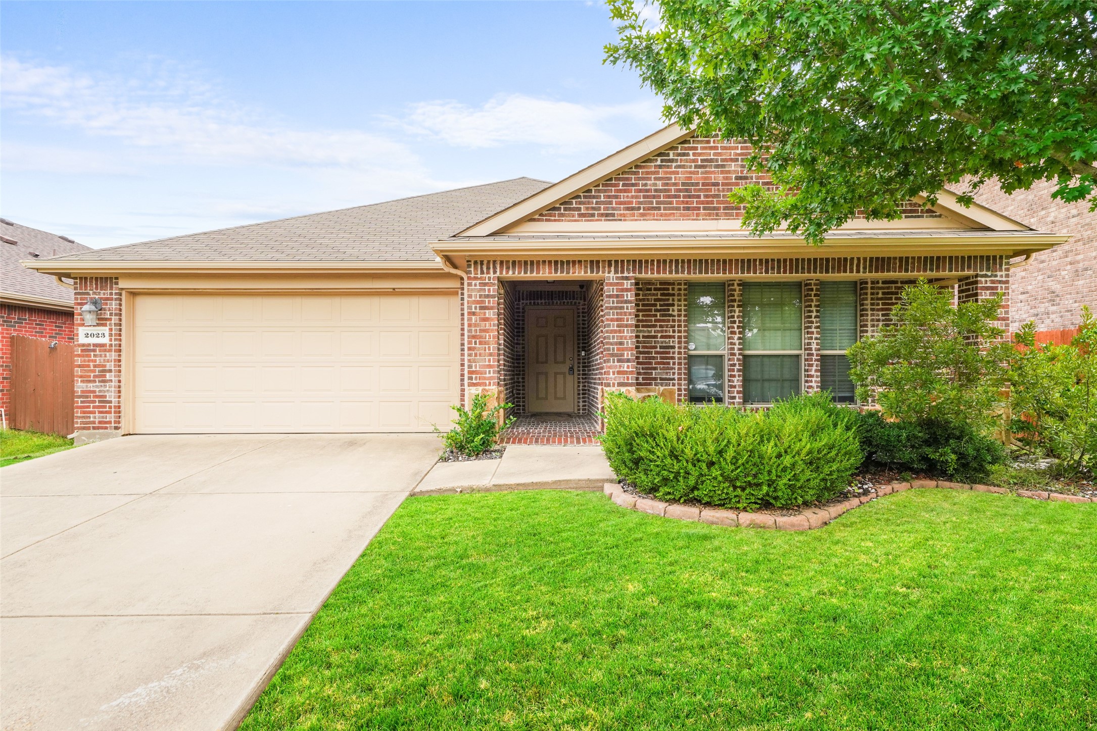 2023 Sterling Gate Drive