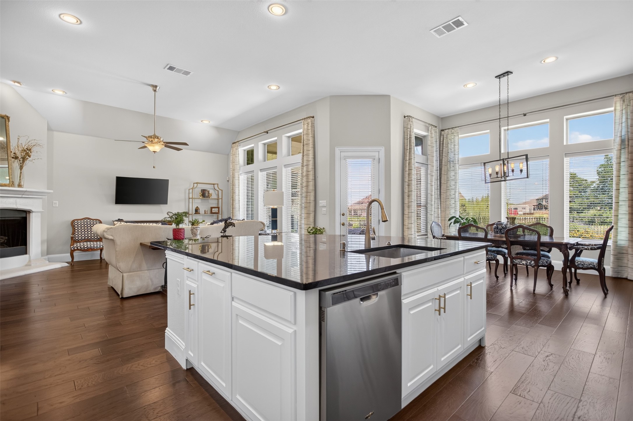 2809 Abundant Court