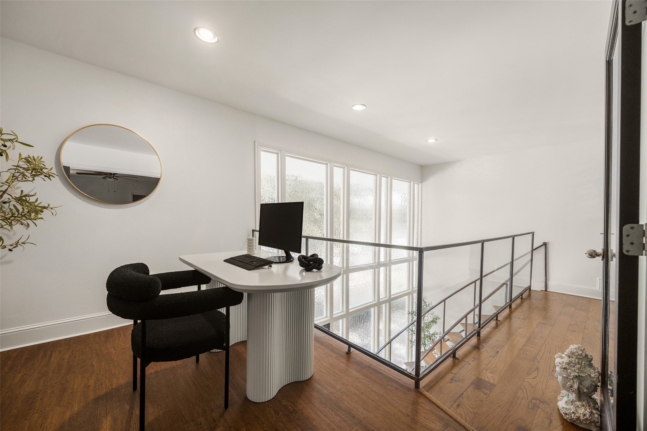 10221 Regal Oaks Drive 10221