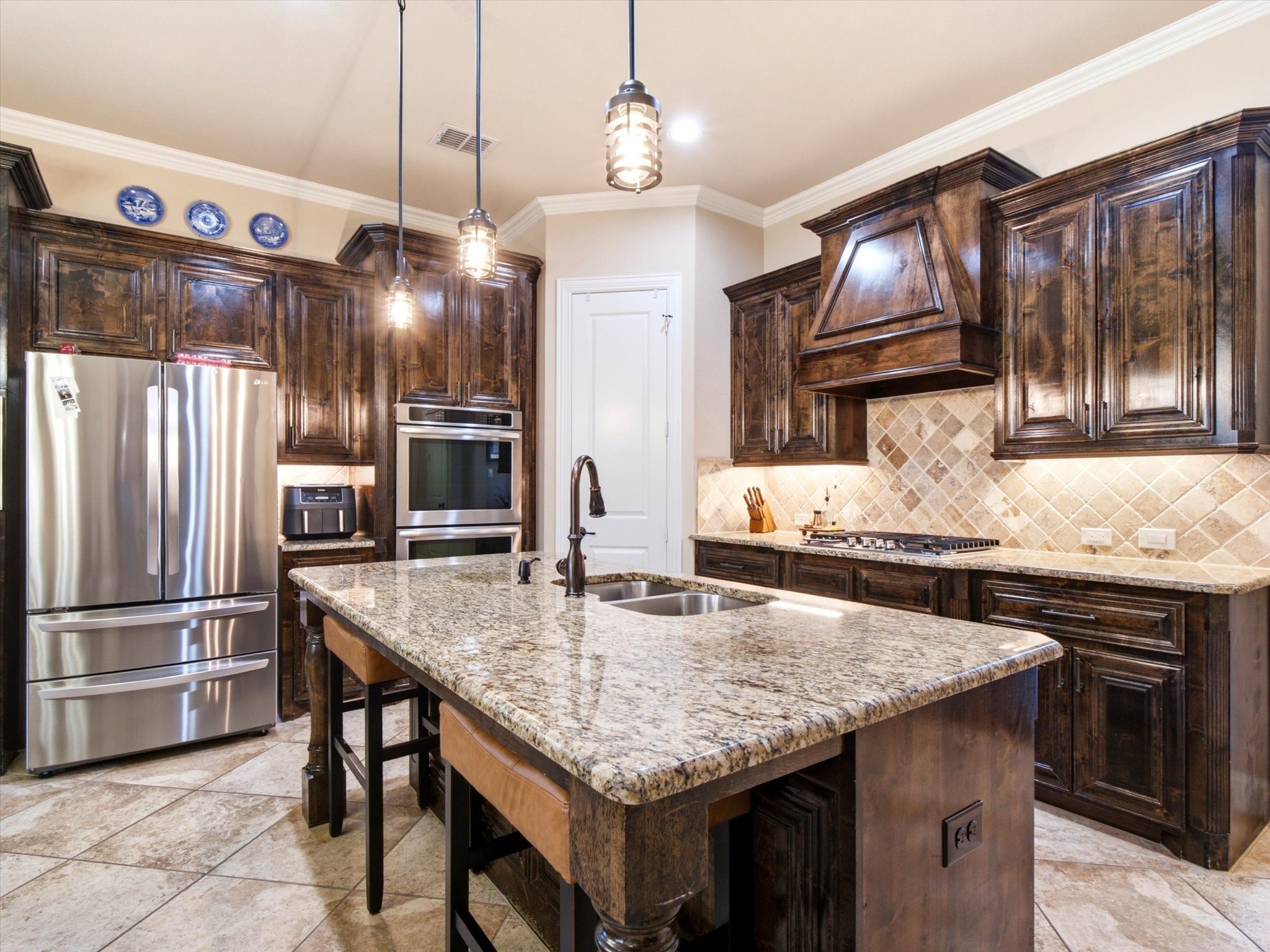 1013 Pleasant View Drive