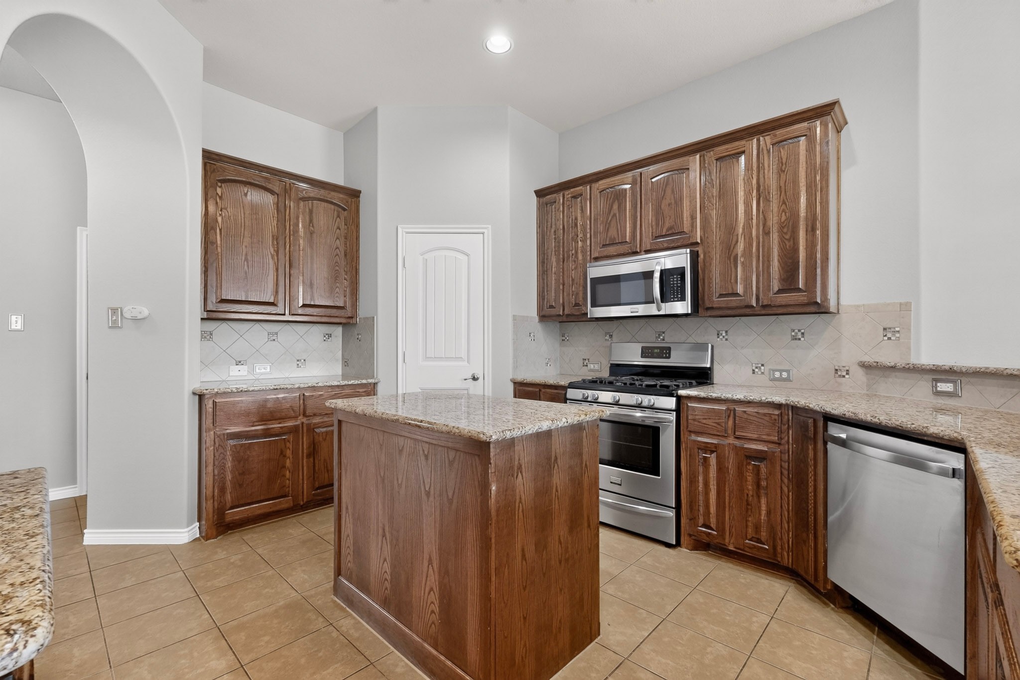 1413 Palasades Court