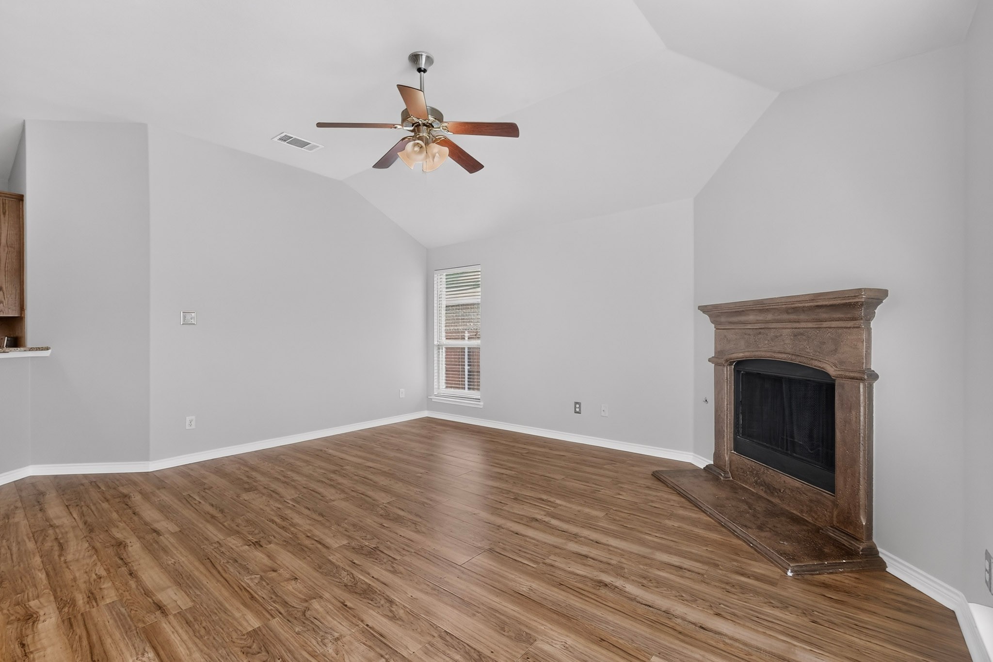 1413 Palasades Court