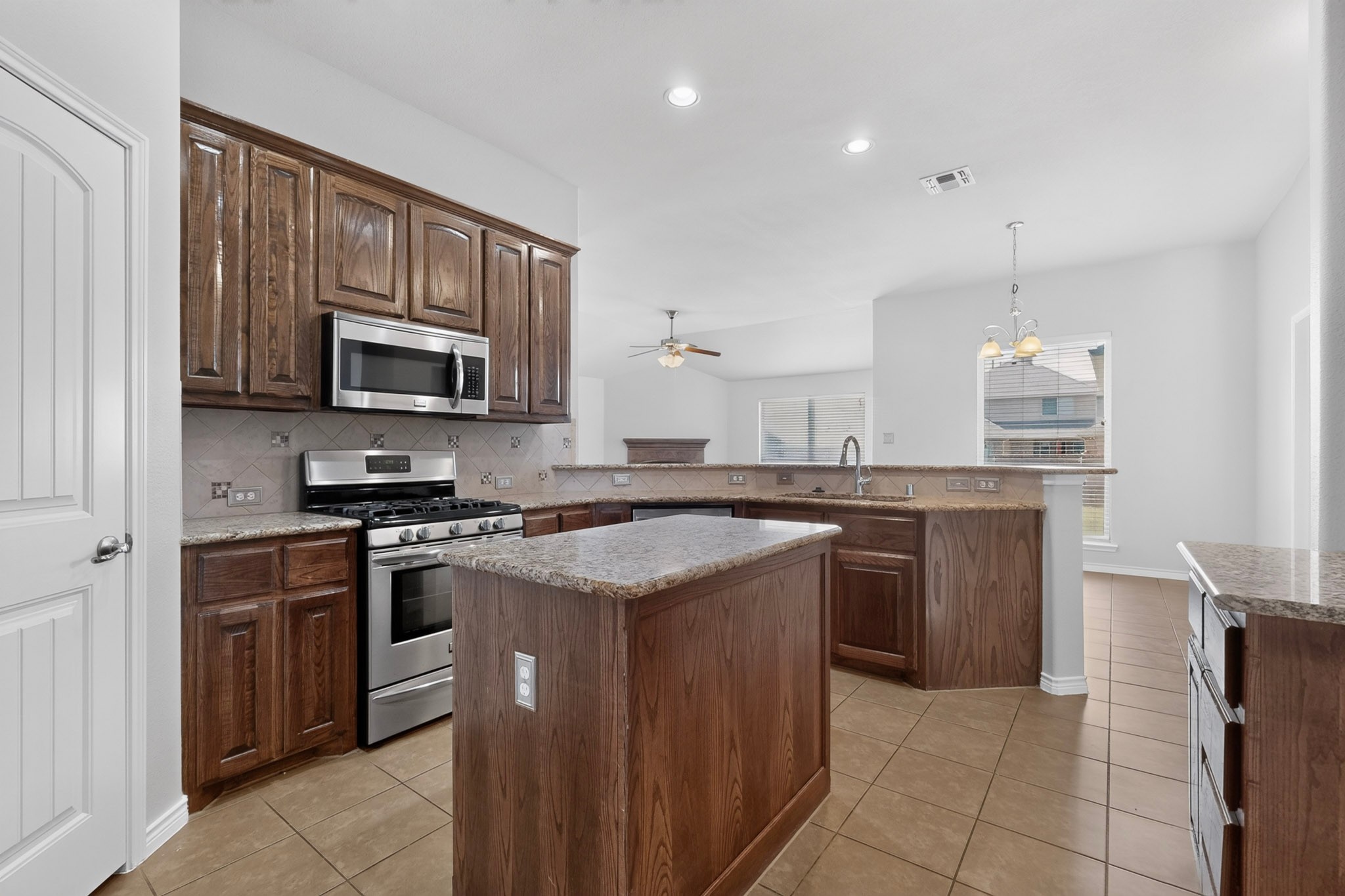 1413 Palasades Court