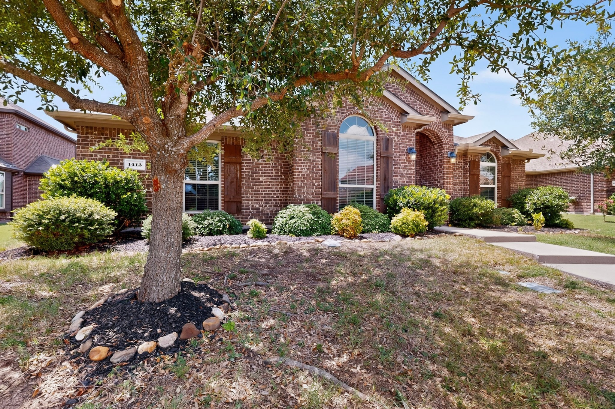 1413 Palasades Court